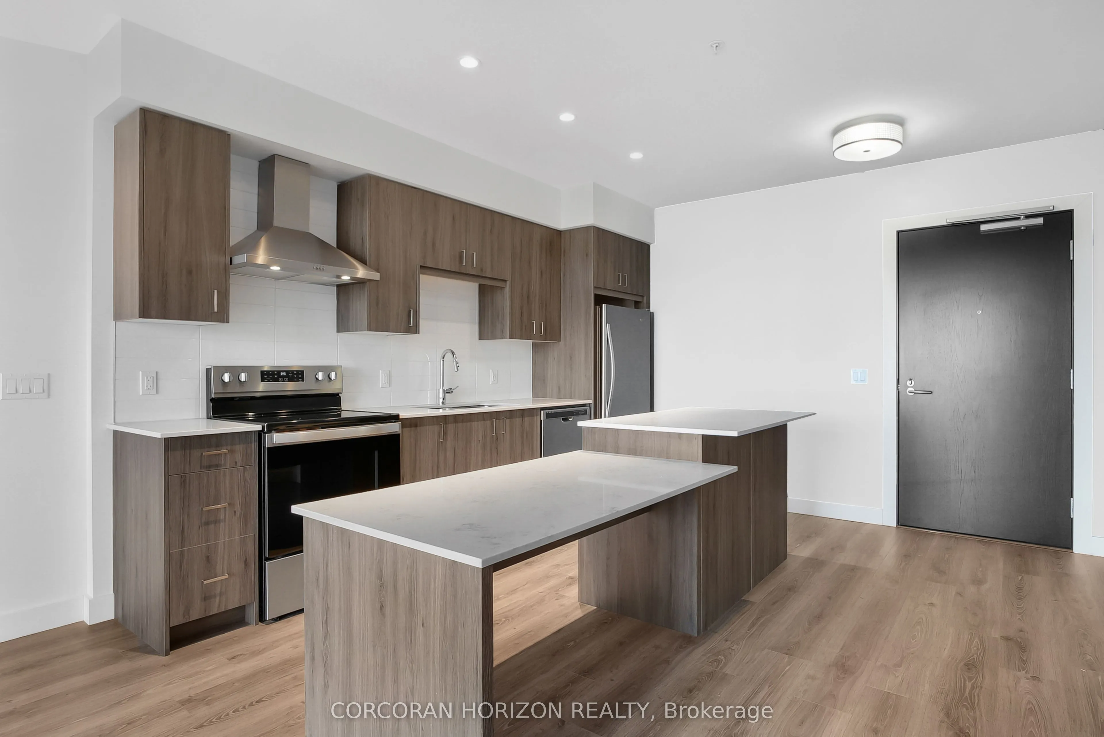 15 Glebe Street, #710