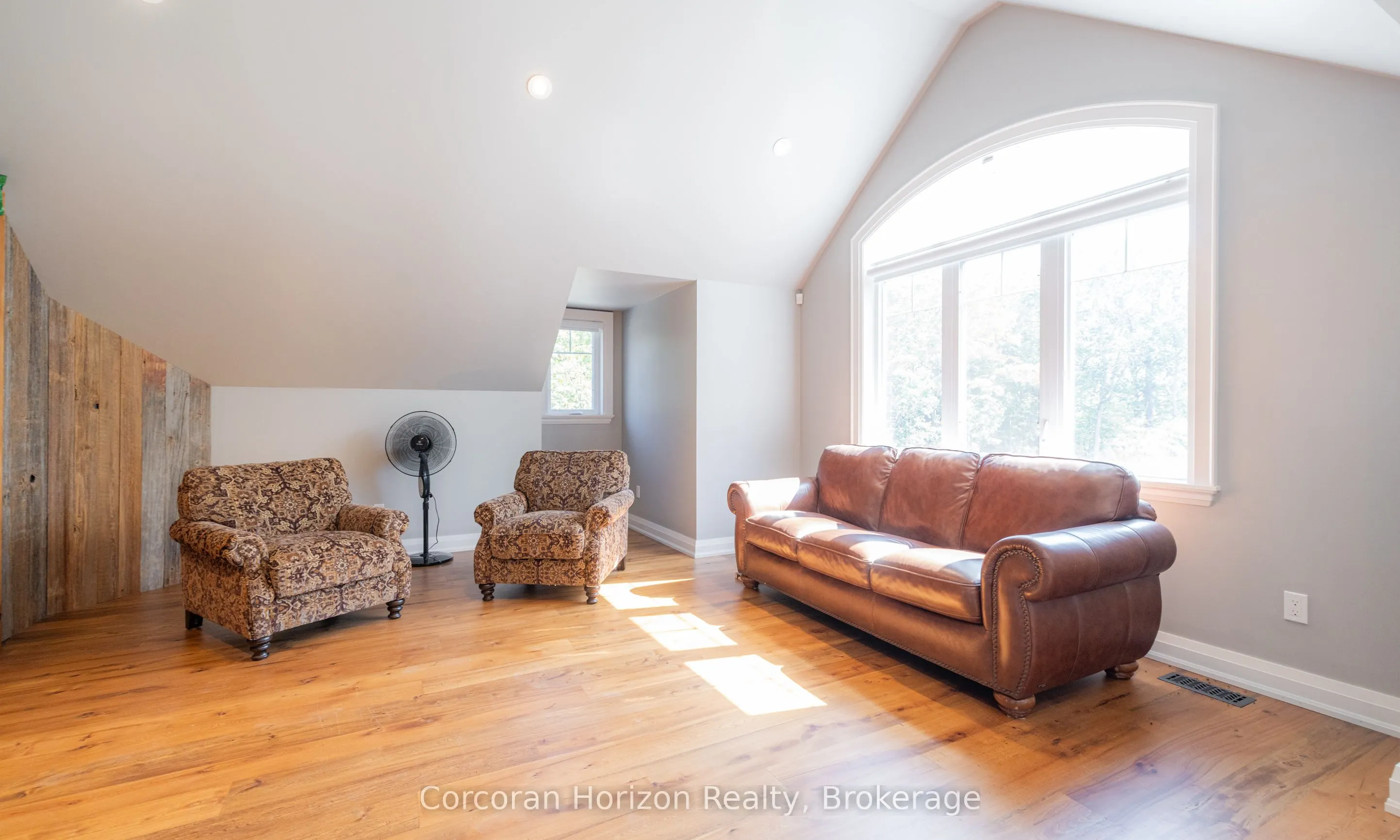 411 Corrievale Road S