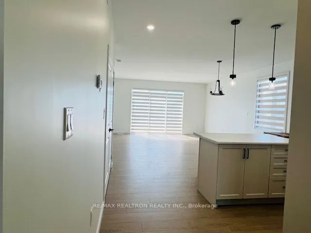 49 Summit Crescent