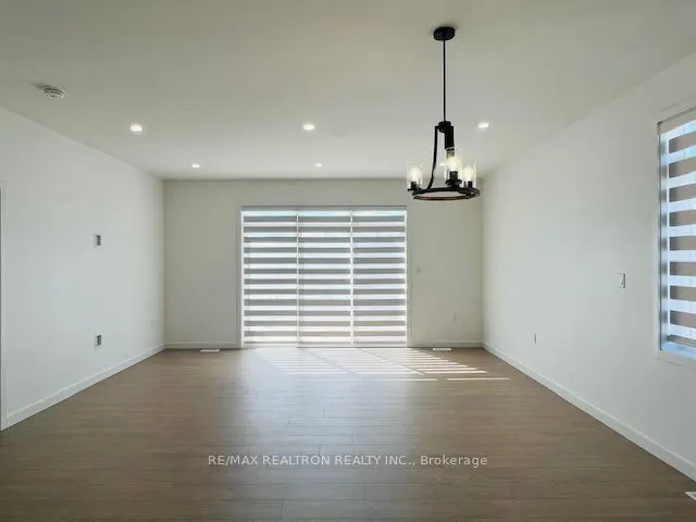 49 Summit Crescent