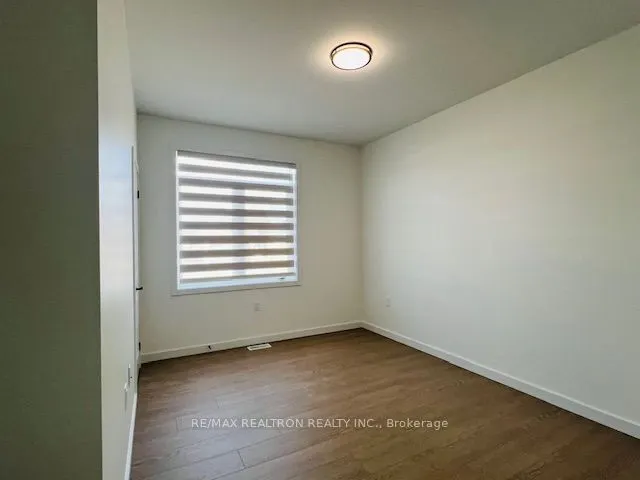 49 Summit Crescent