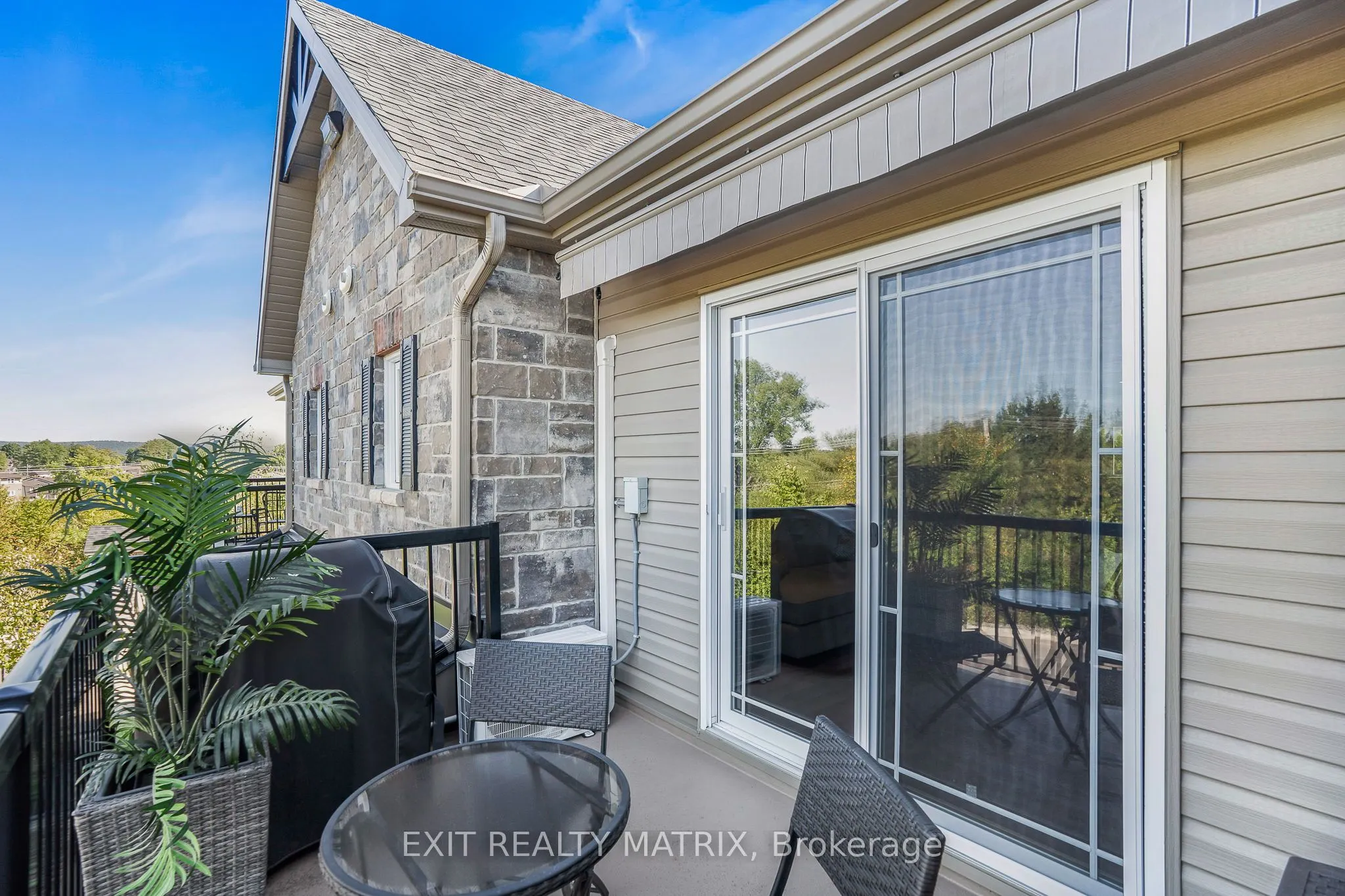 225 Spence Avenue, #203