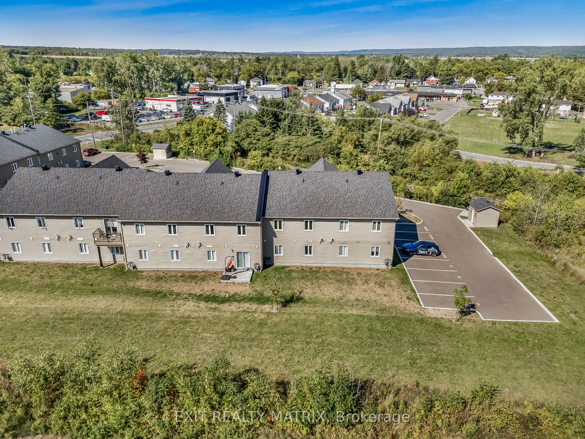 225 Spence Avenue, #203