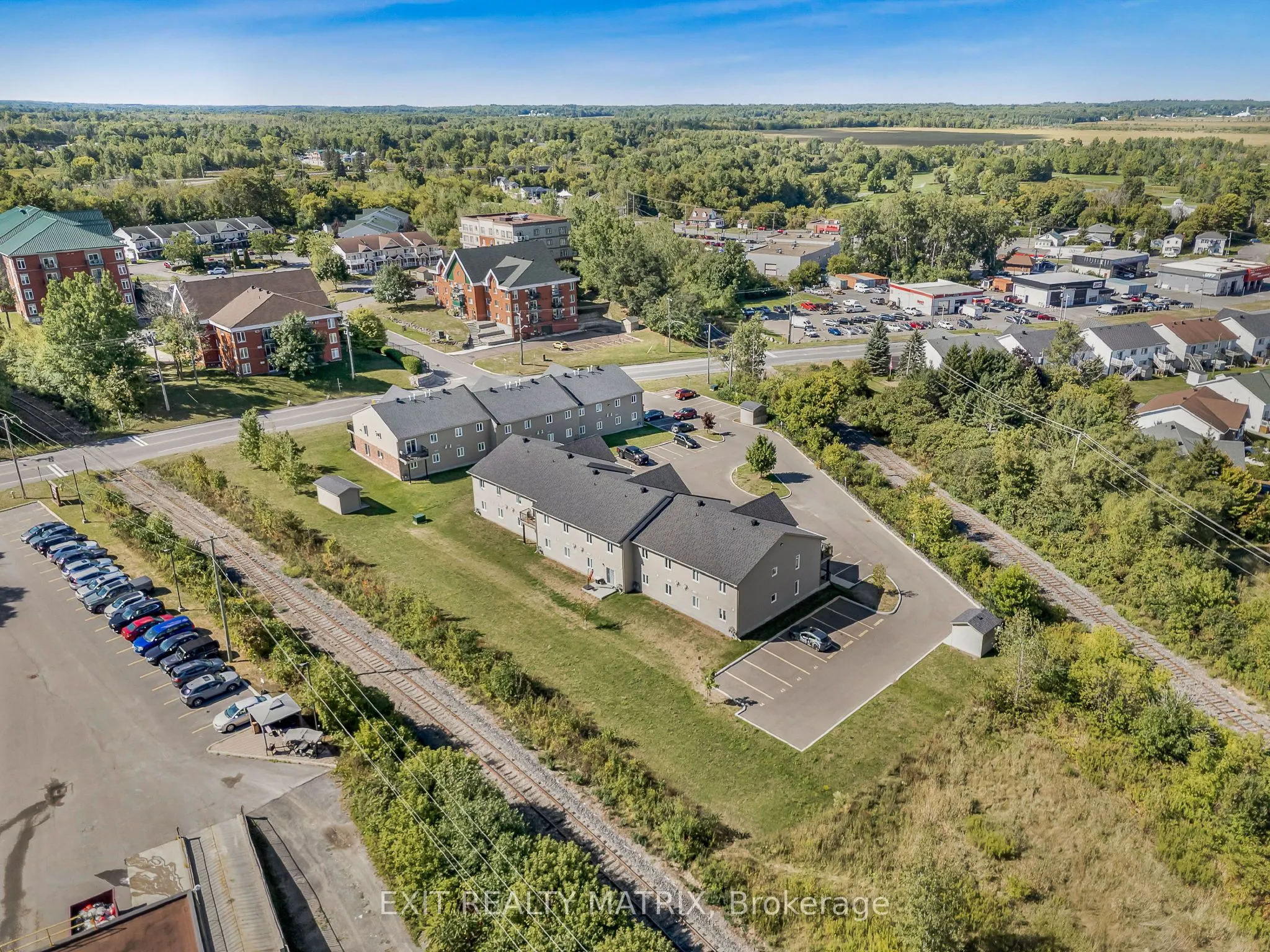 225 Spence Avenue, #203