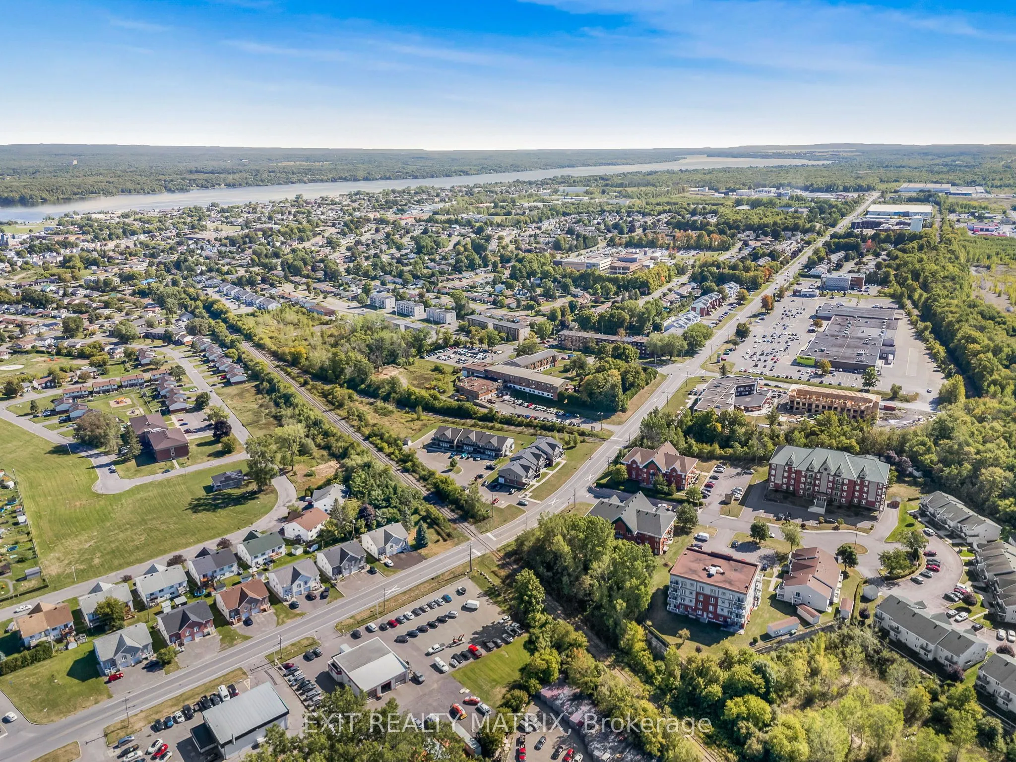 225 Spence Avenue, #203