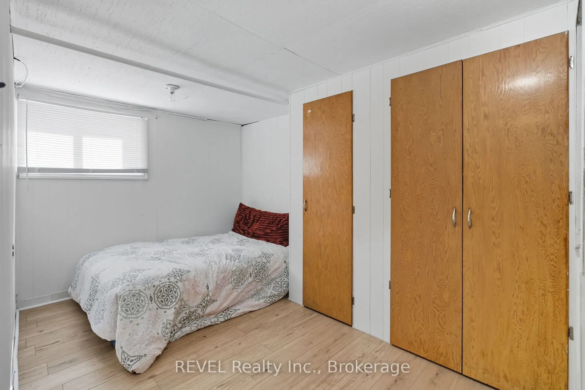 76 Chestnut Street, #2