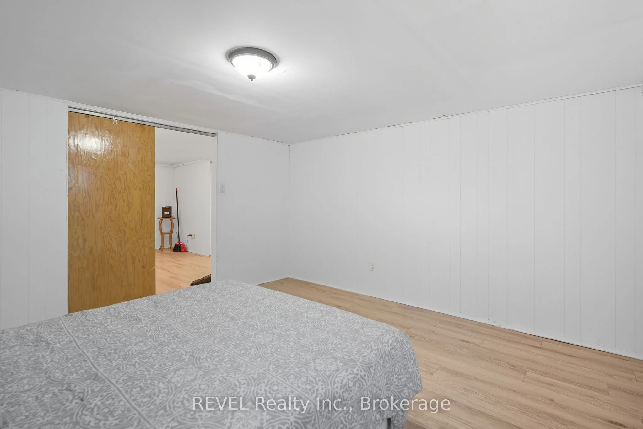 76 Chestnut Street, #2