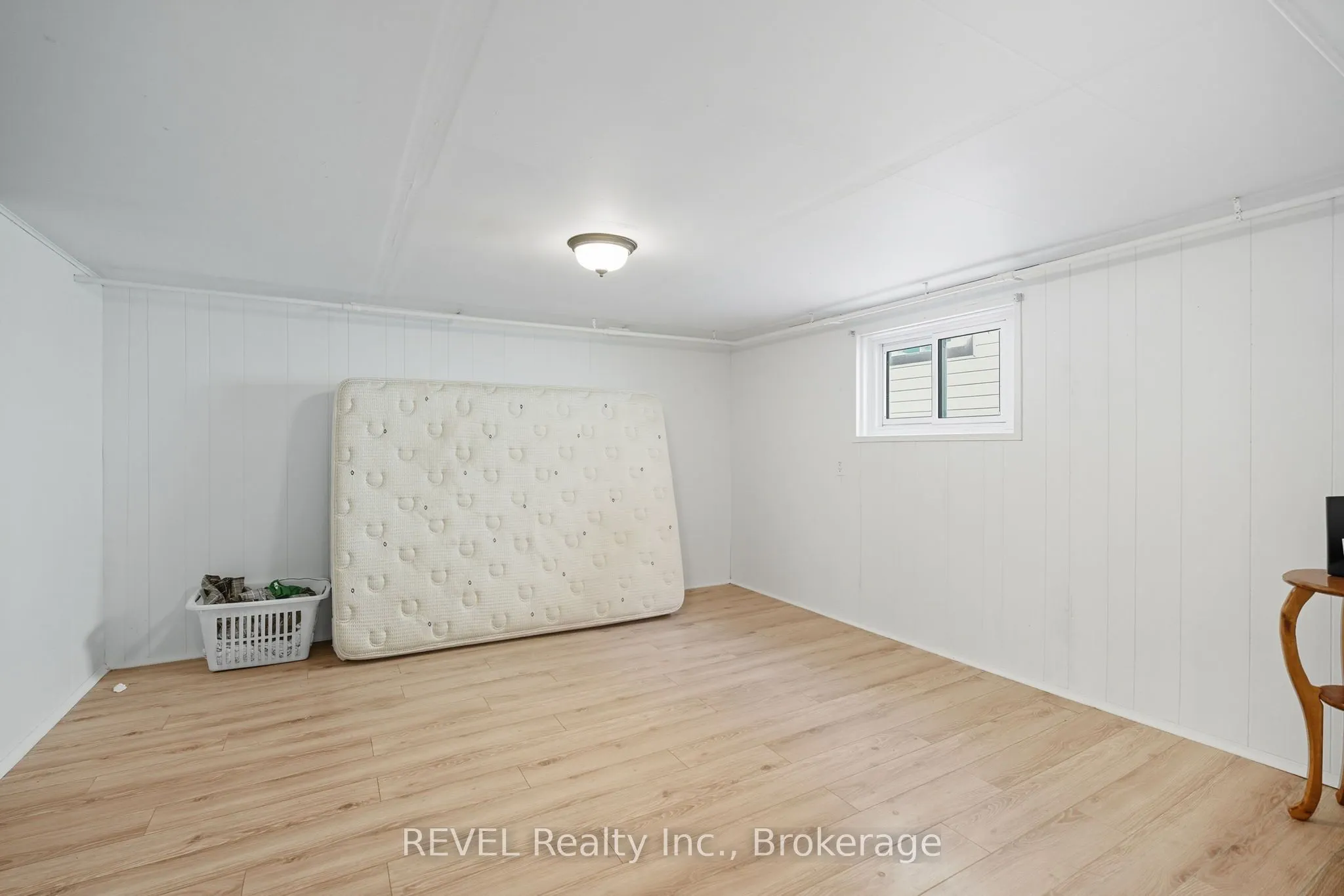76 Chestnut Street, #2