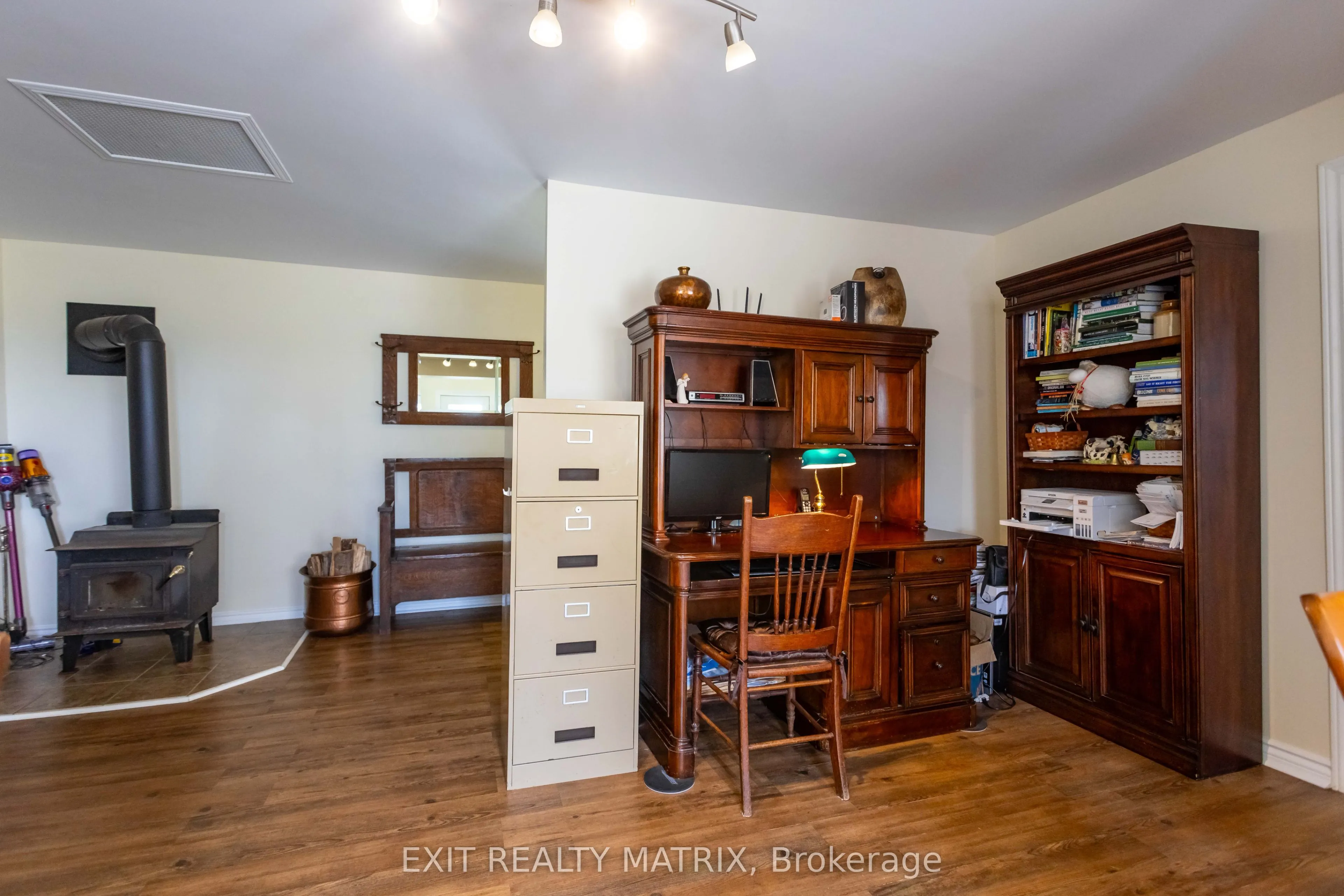 1467 Wade Road