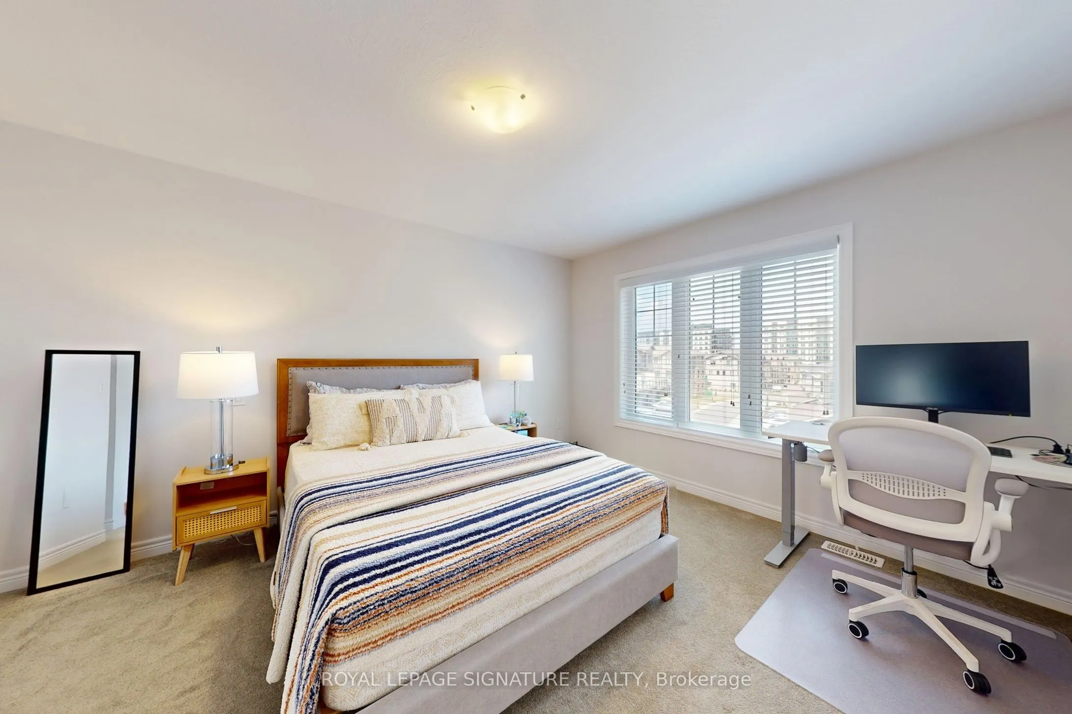 10 Birmingham Drive, #37