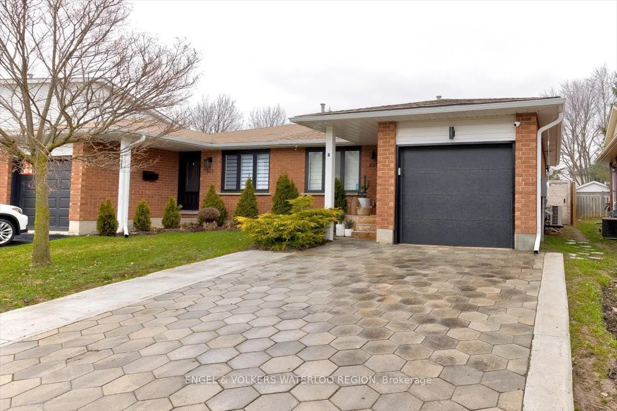 605 Pinerow Crescent, #B