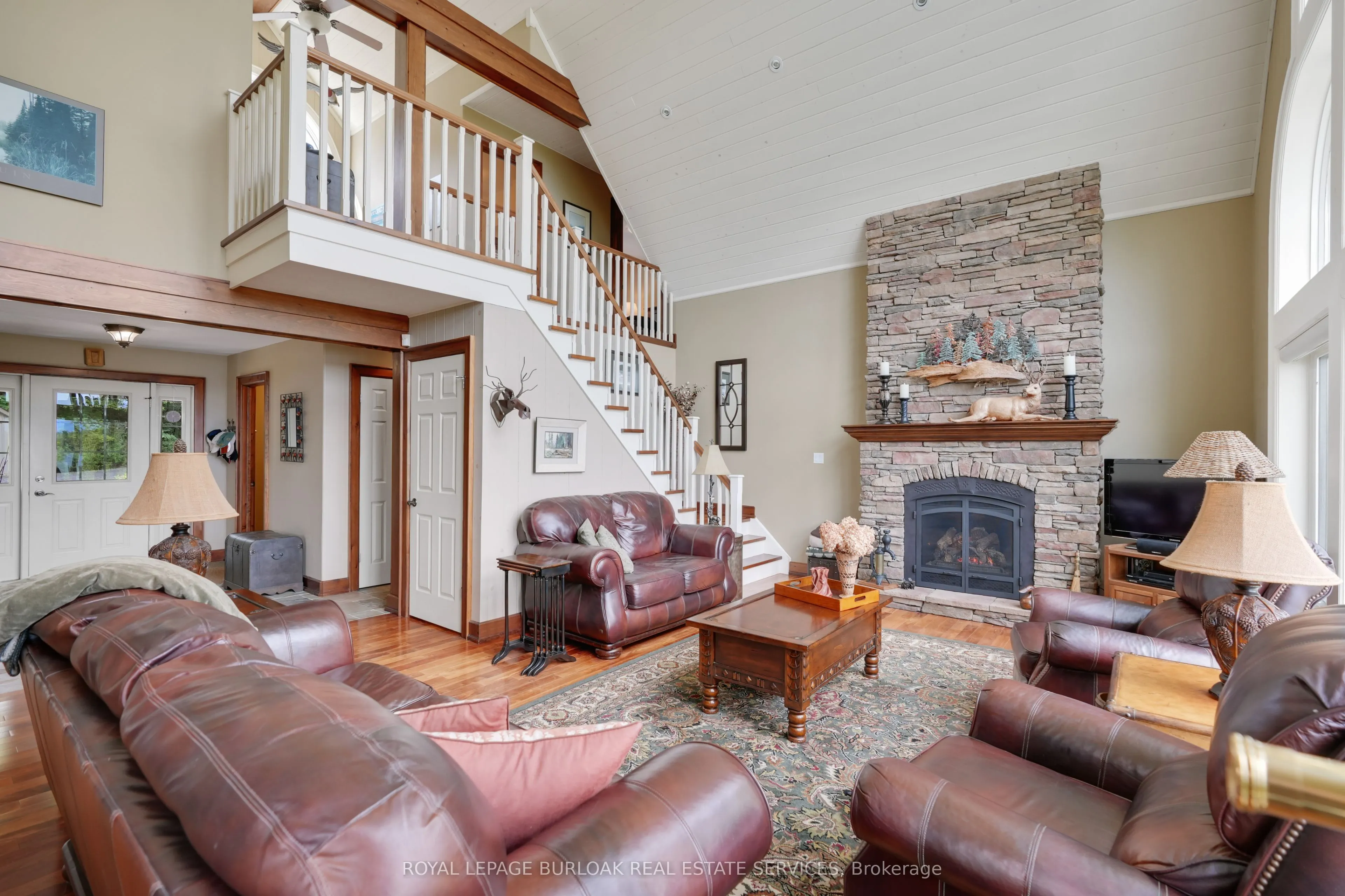 36 Manitouwabing Estates Road