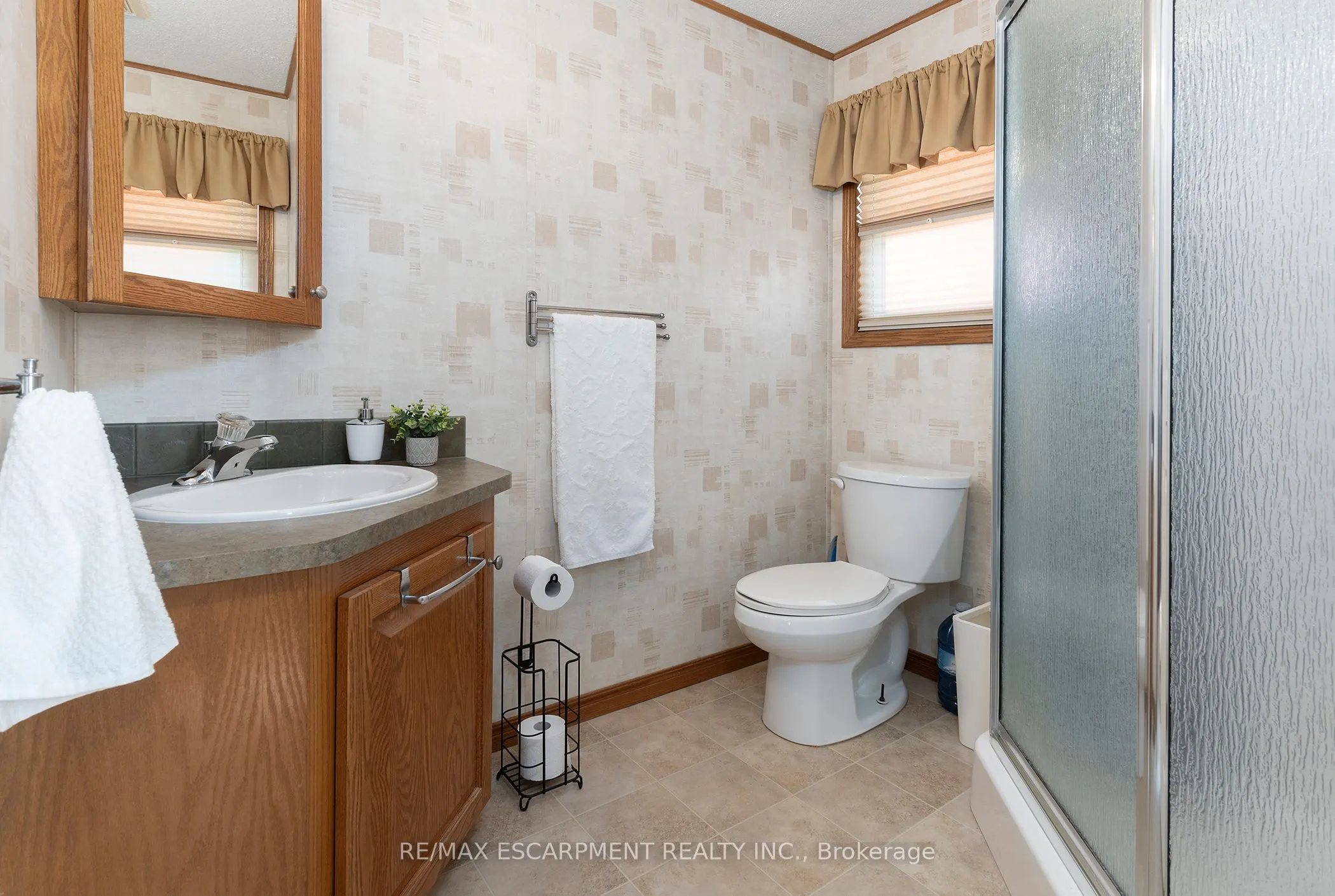 1161 4th Con Road W