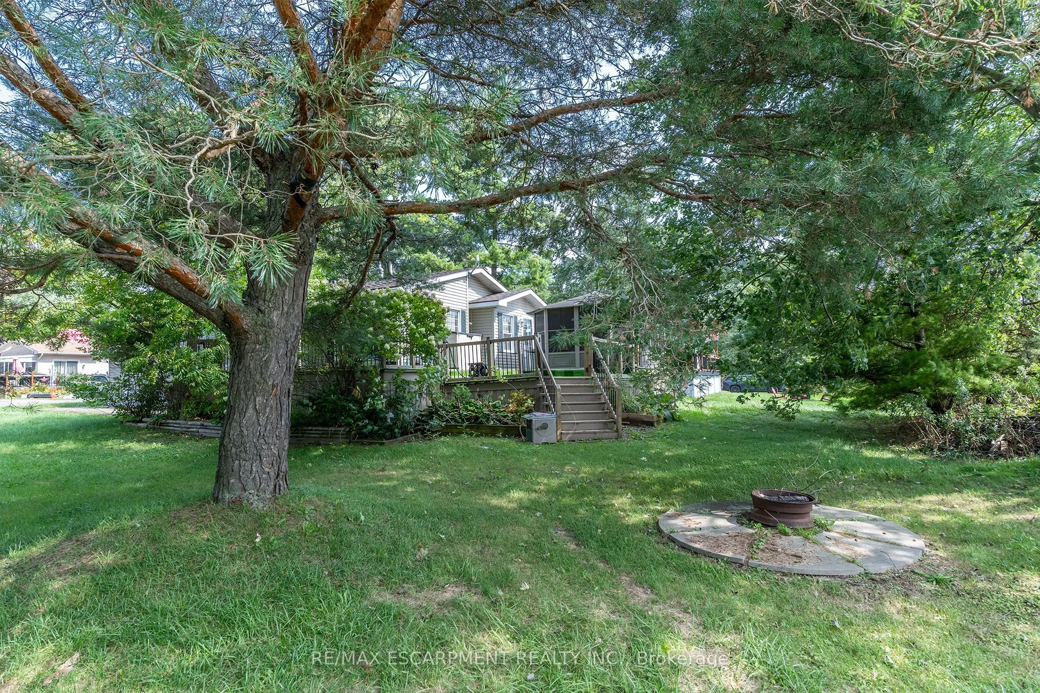 1161 4th Con Road W
