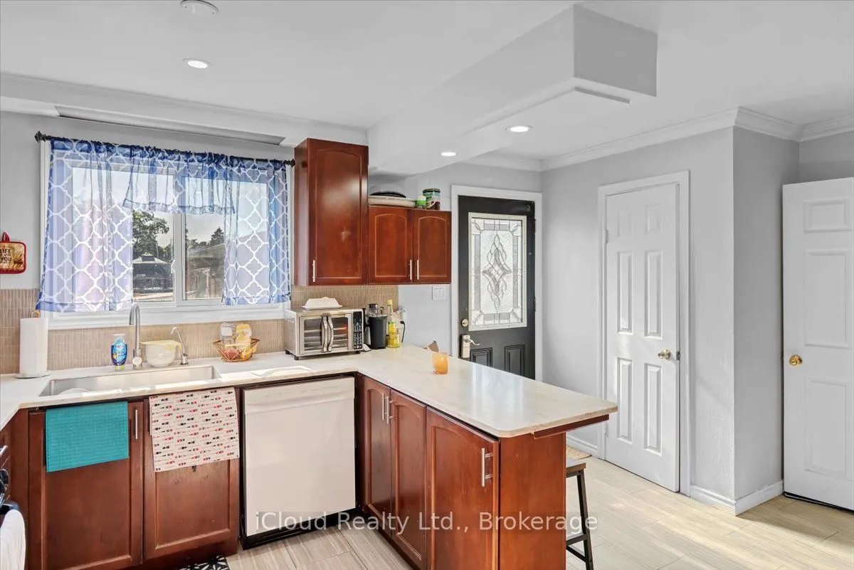 57 Linnwood Avenue
