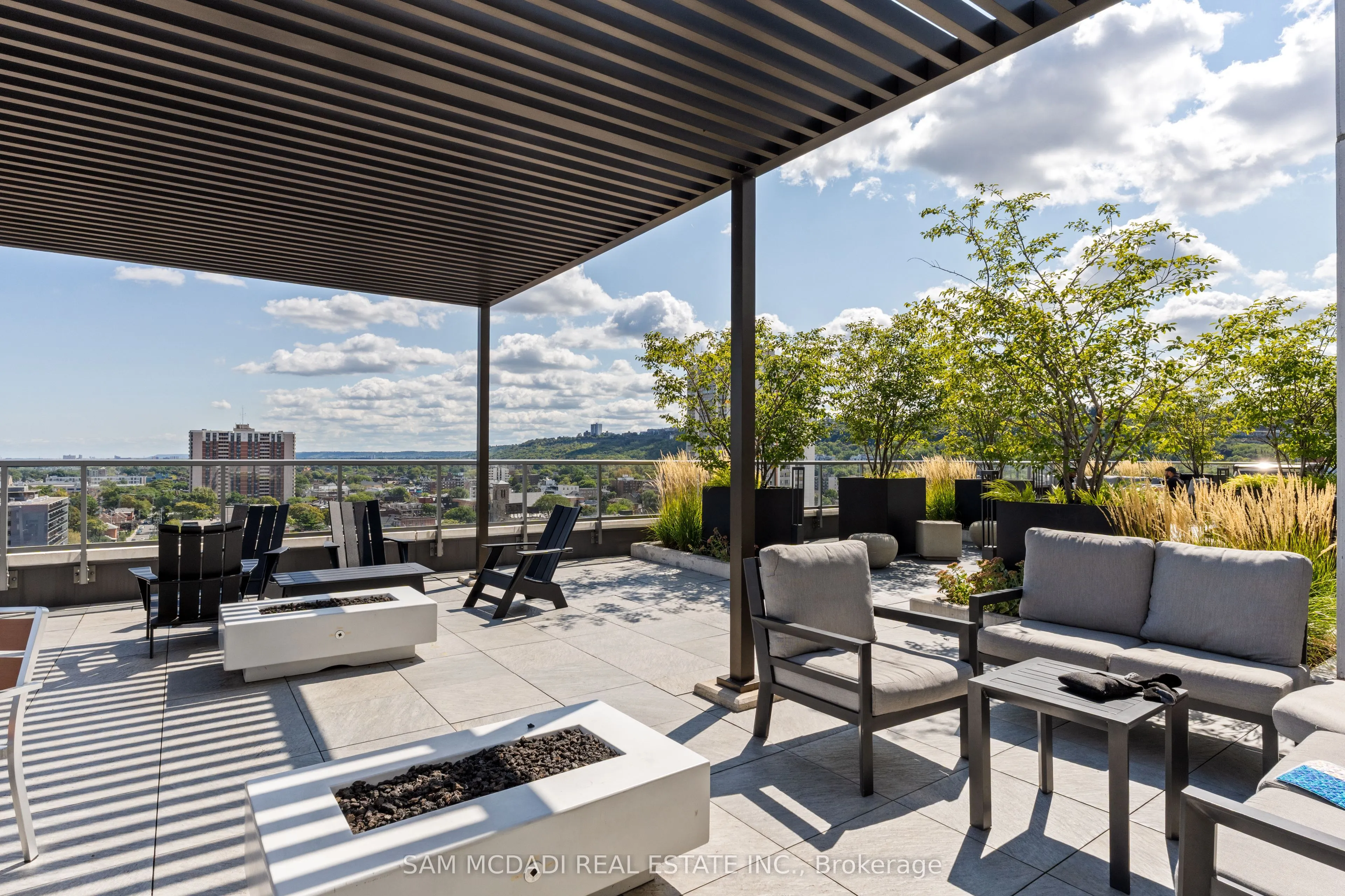 212 King William Street, #1305