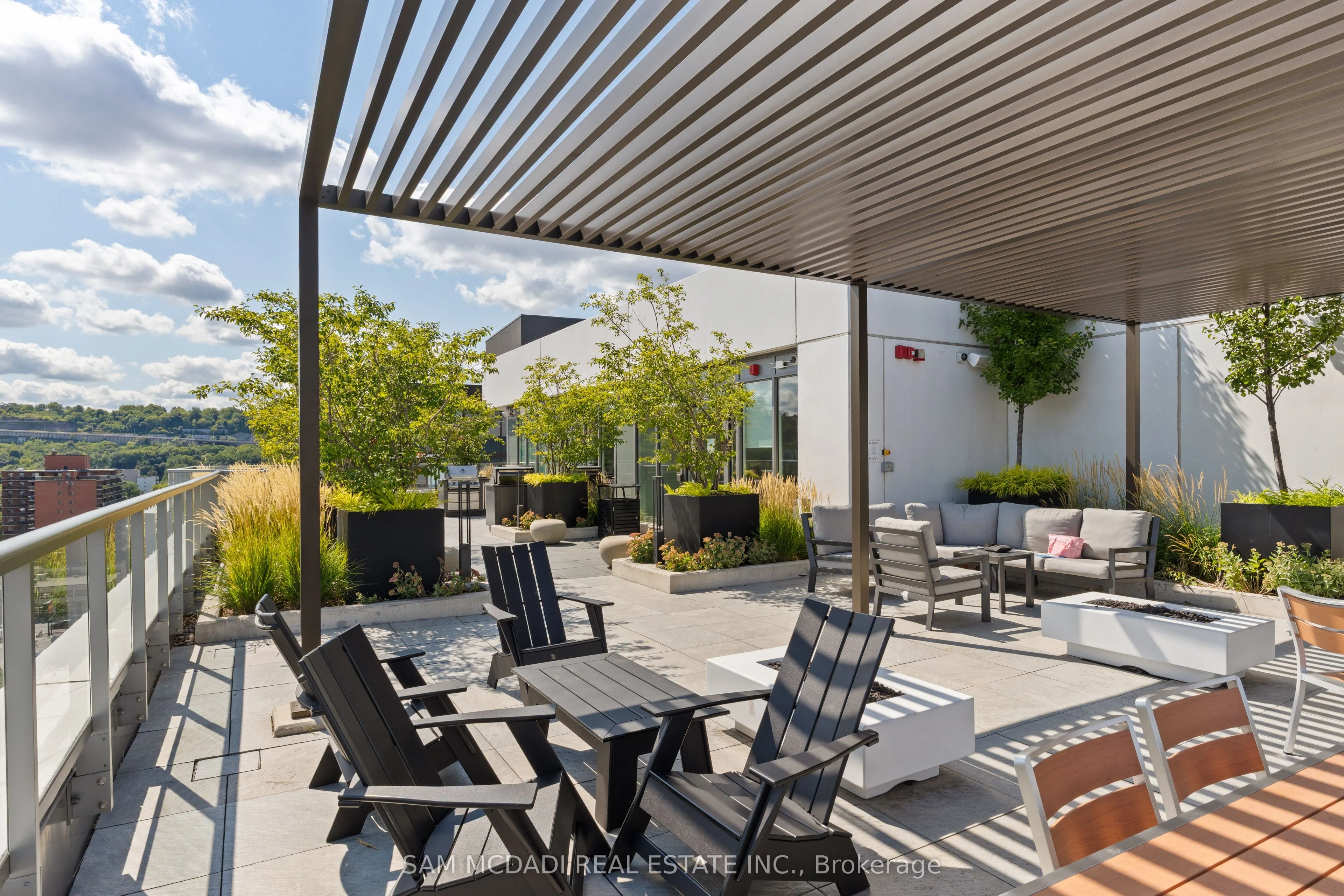 212 King William Street, #1305