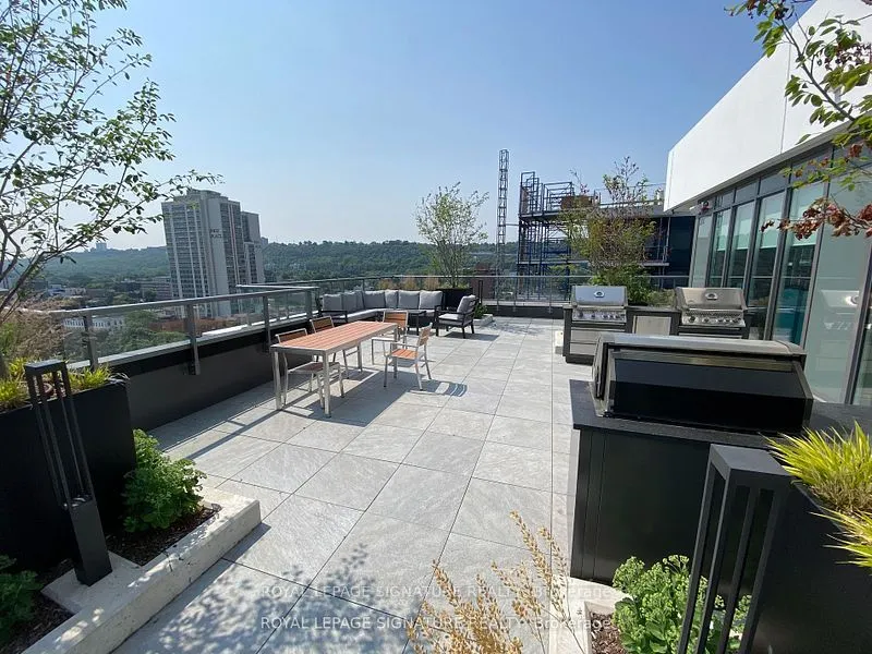 212 King William Street, #1313