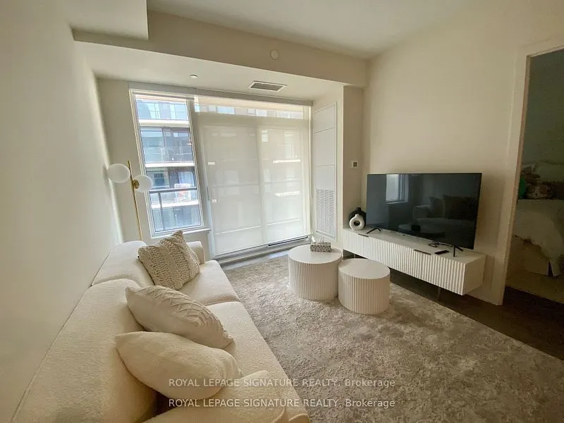 212 King William Street, #1313