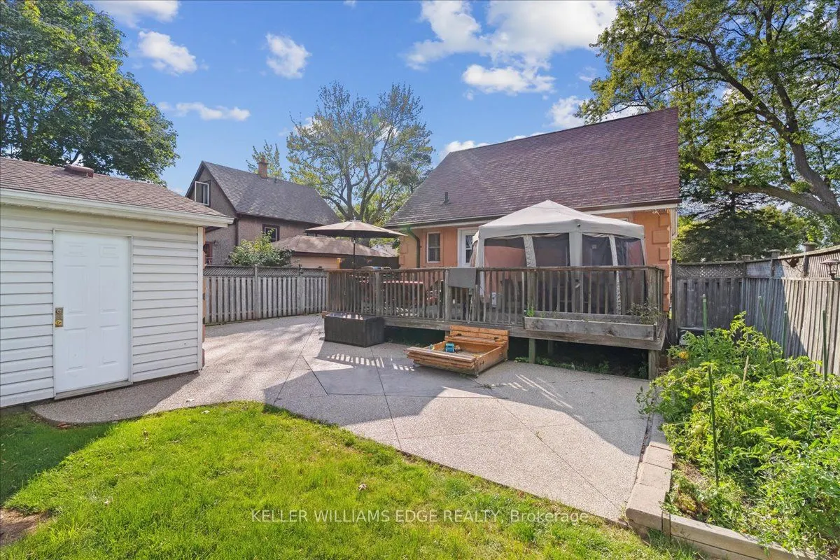 269 East 25th Street