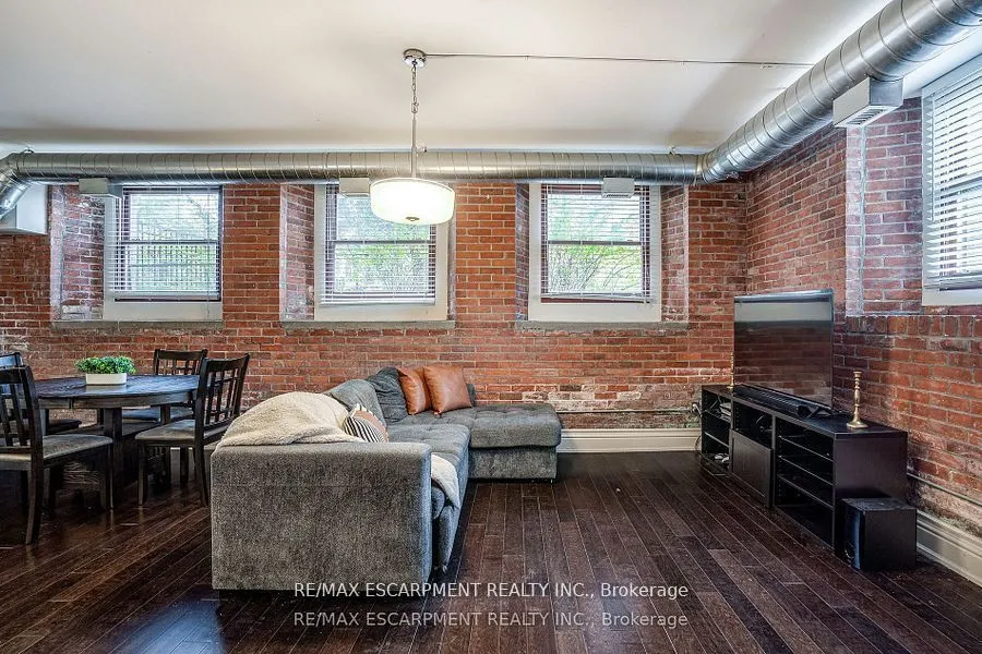 200 Stinson Street, #104