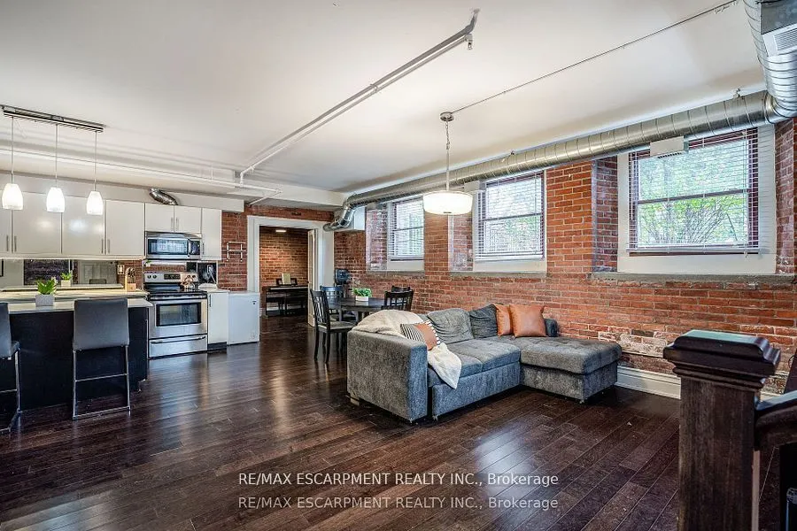 200 Stinson Street, #104