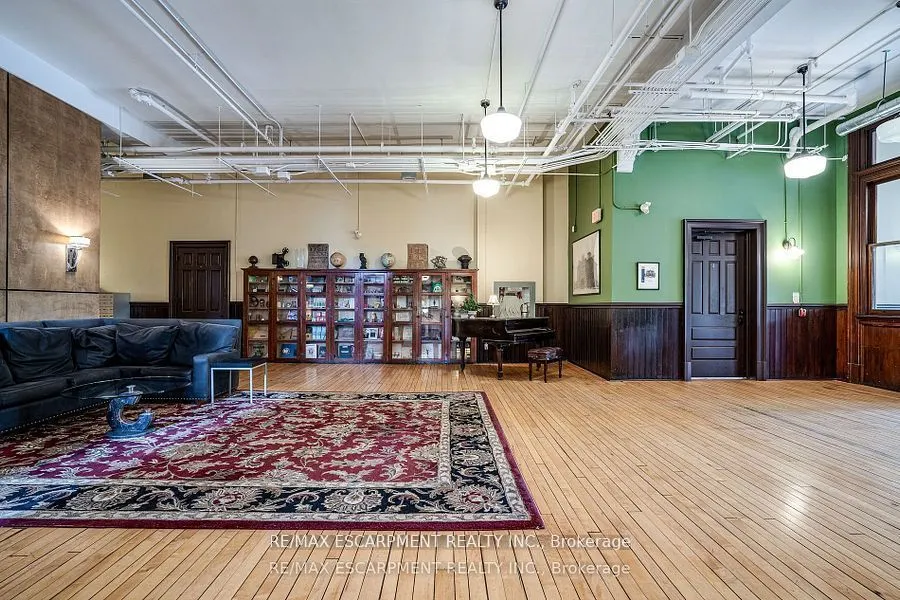 200 Stinson Street, #104