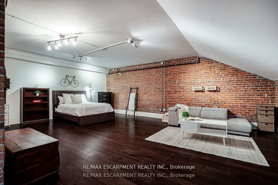 200 Stinson Street, #104