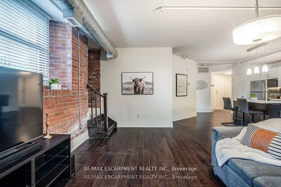 200 Stinson Street, #104