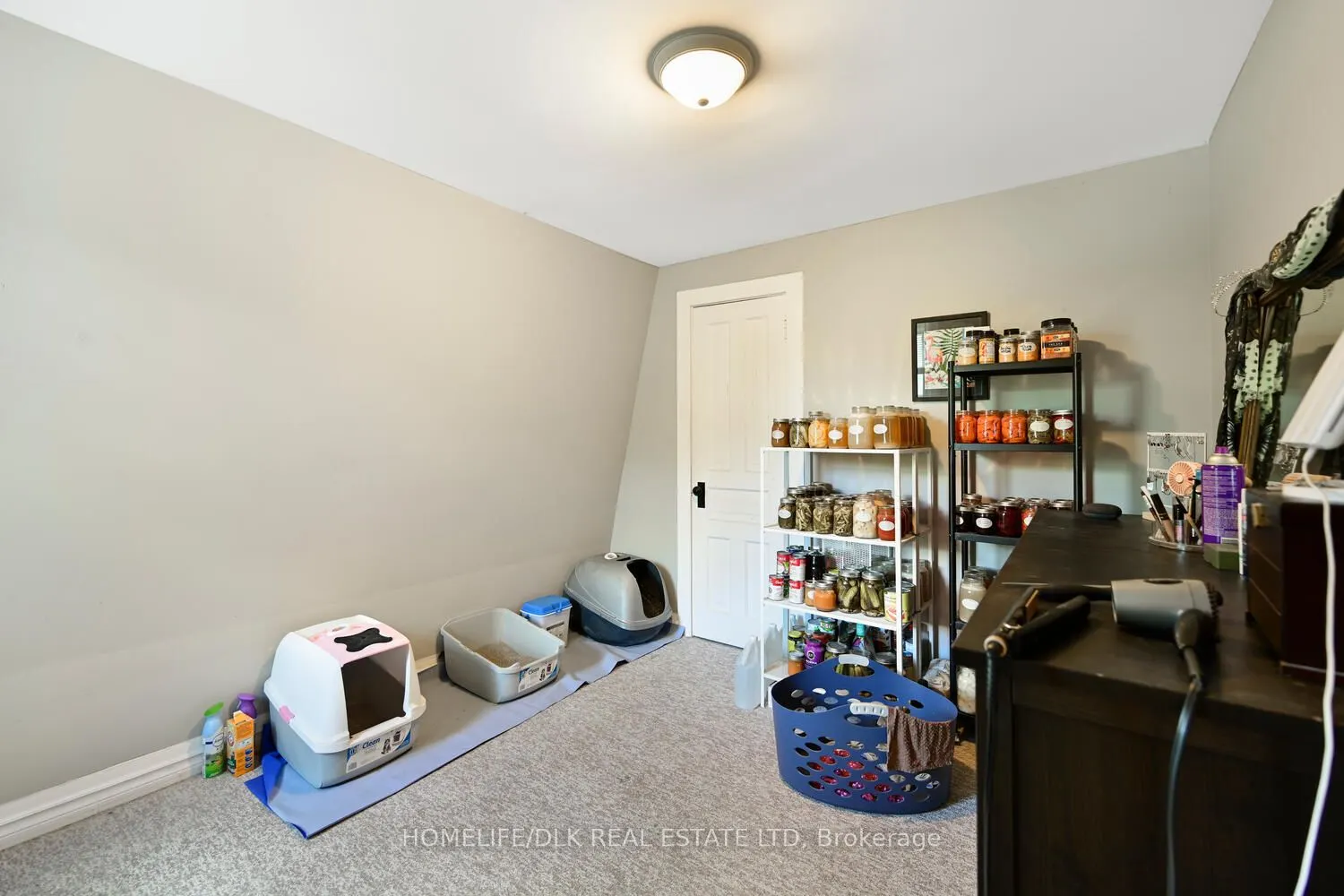 182 Pearl Street W