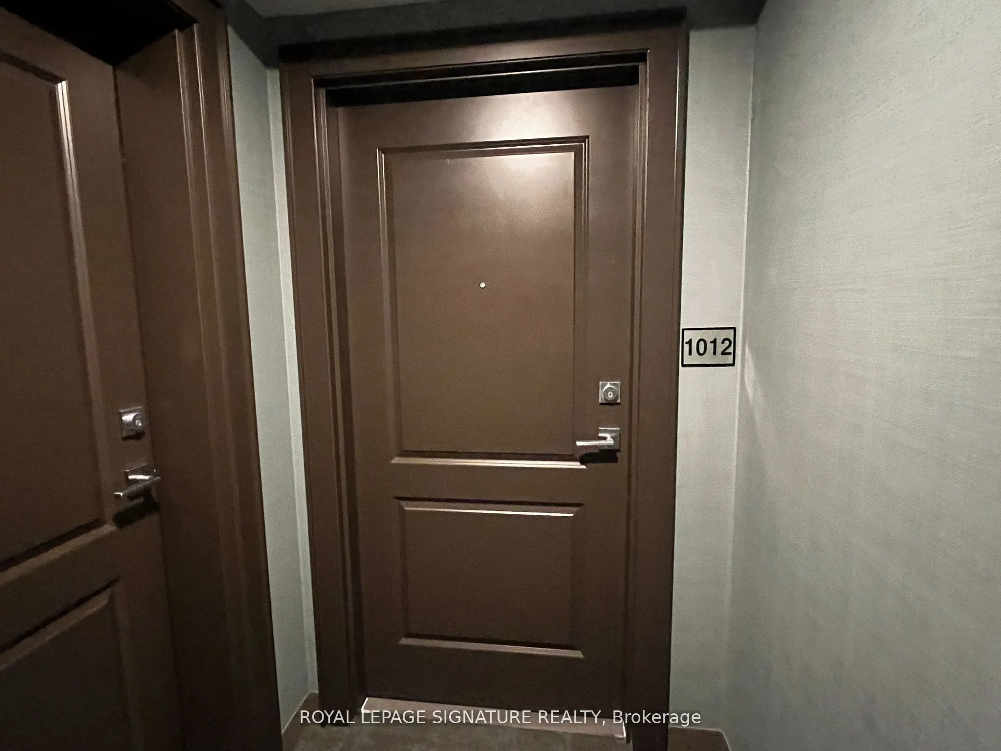 470 Dundas Street E, #1012
