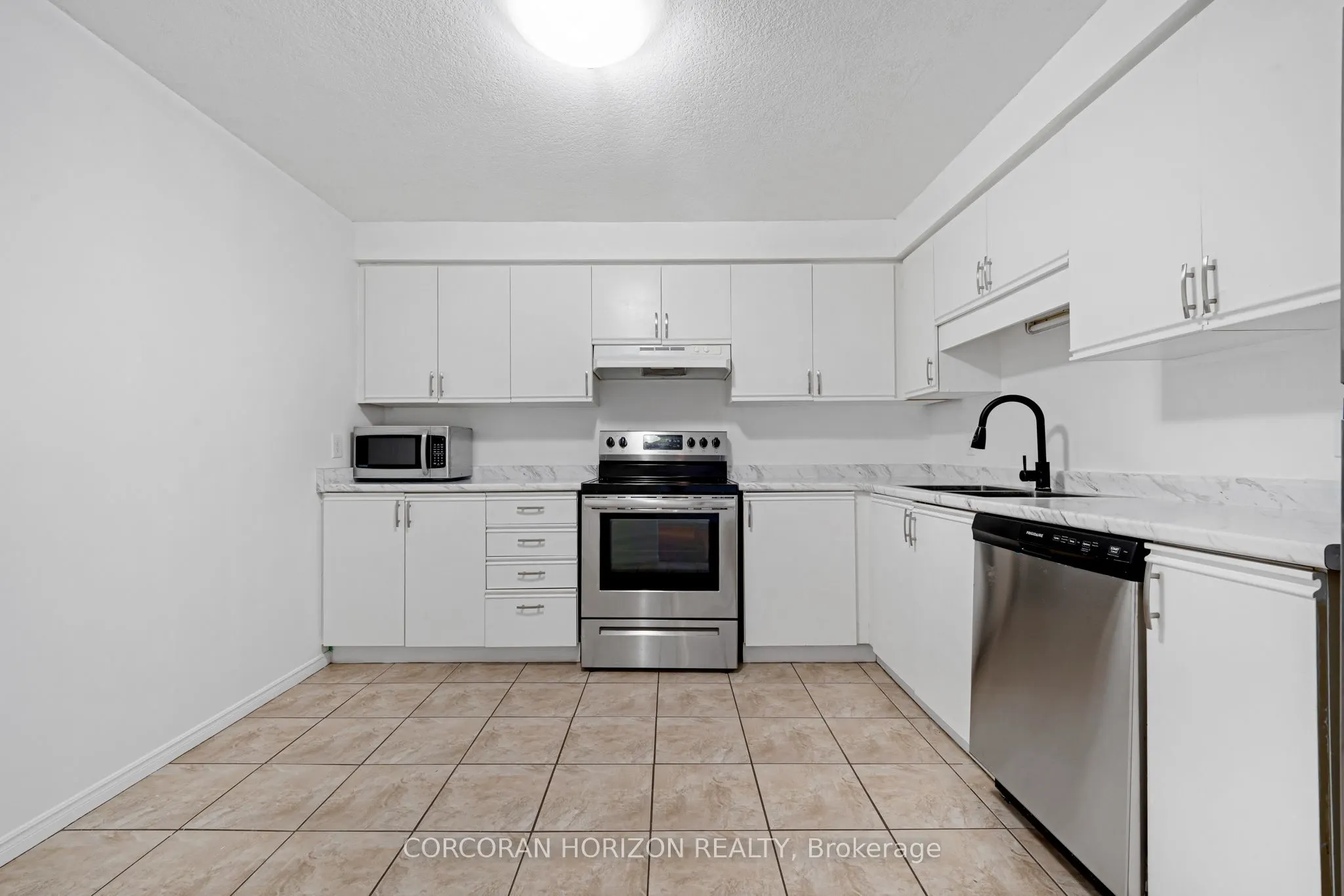 35 Green Valley Drive, #1614