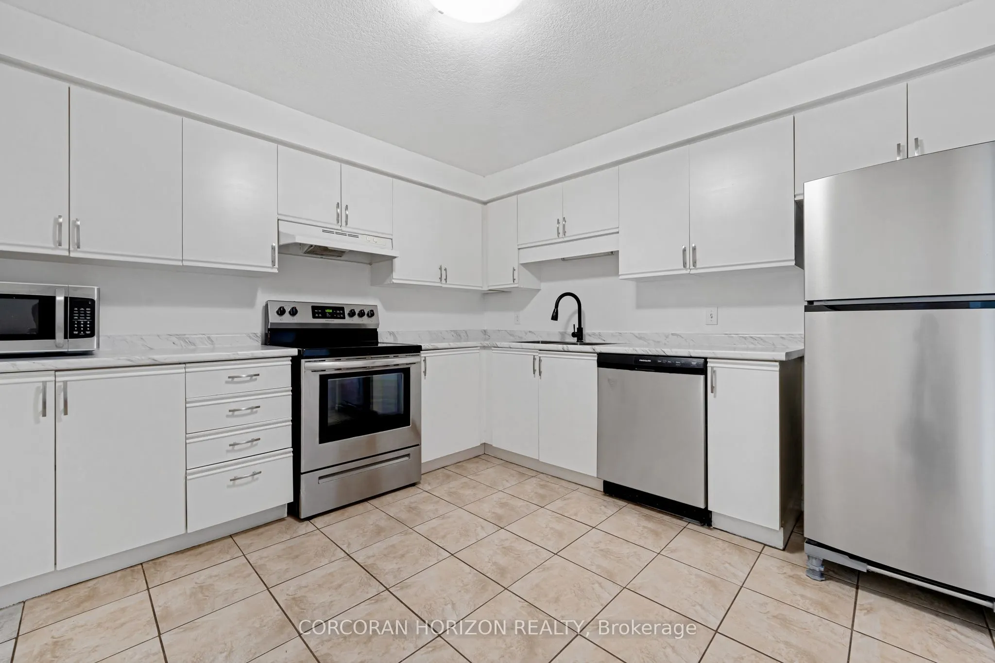 35 Green Valley Drive, #1614
