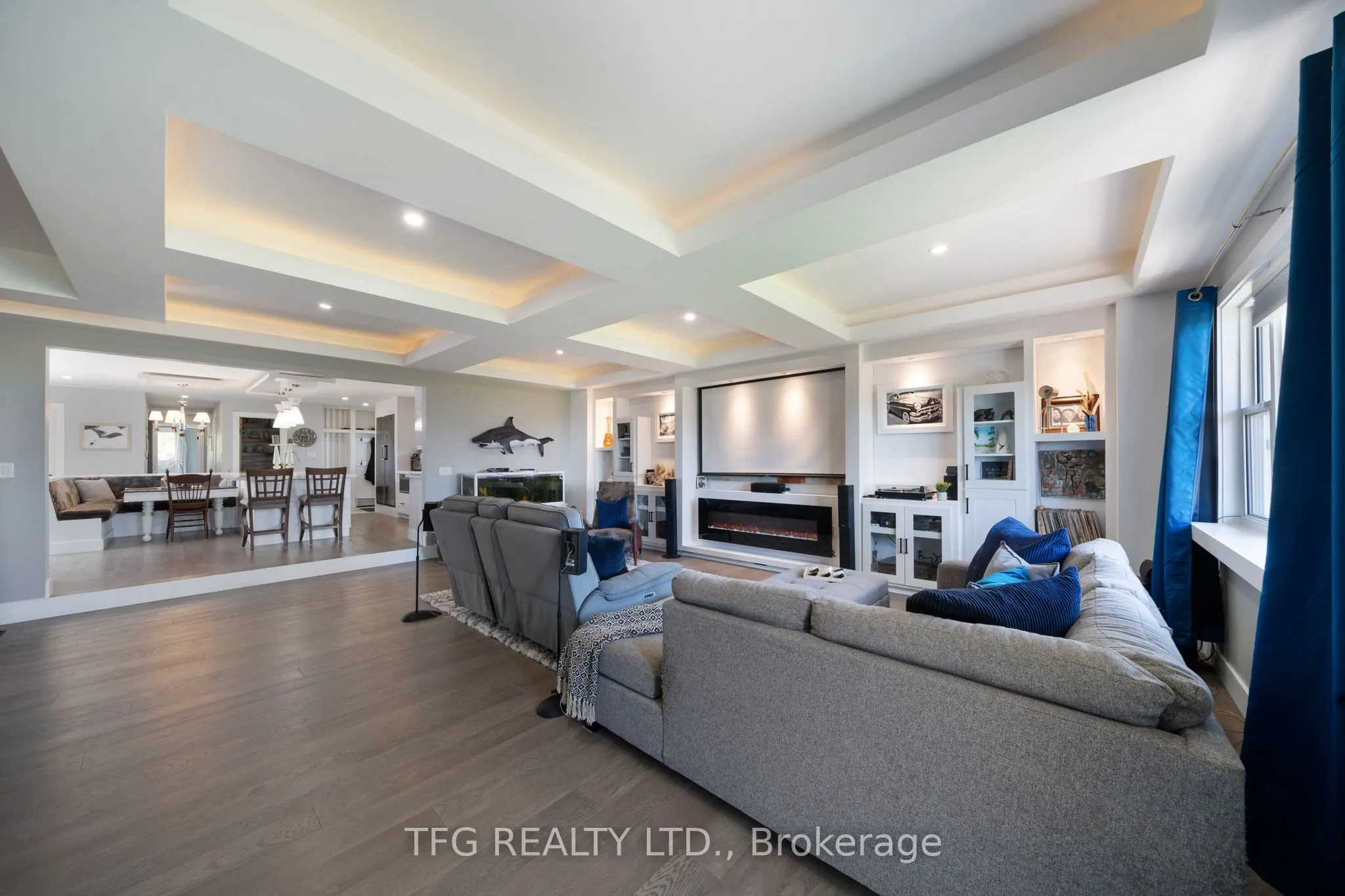 27 Greenway Circle