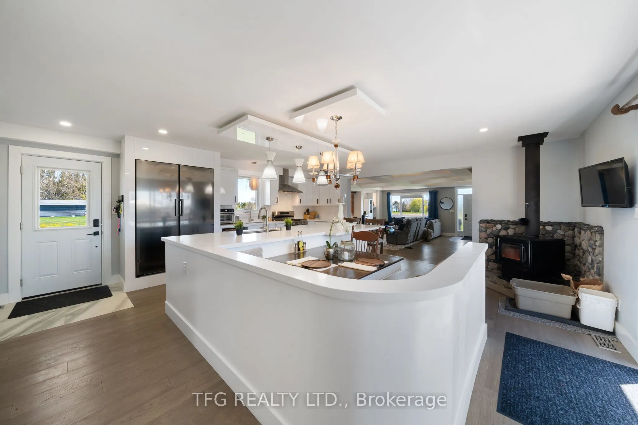 27 Greenway Circle