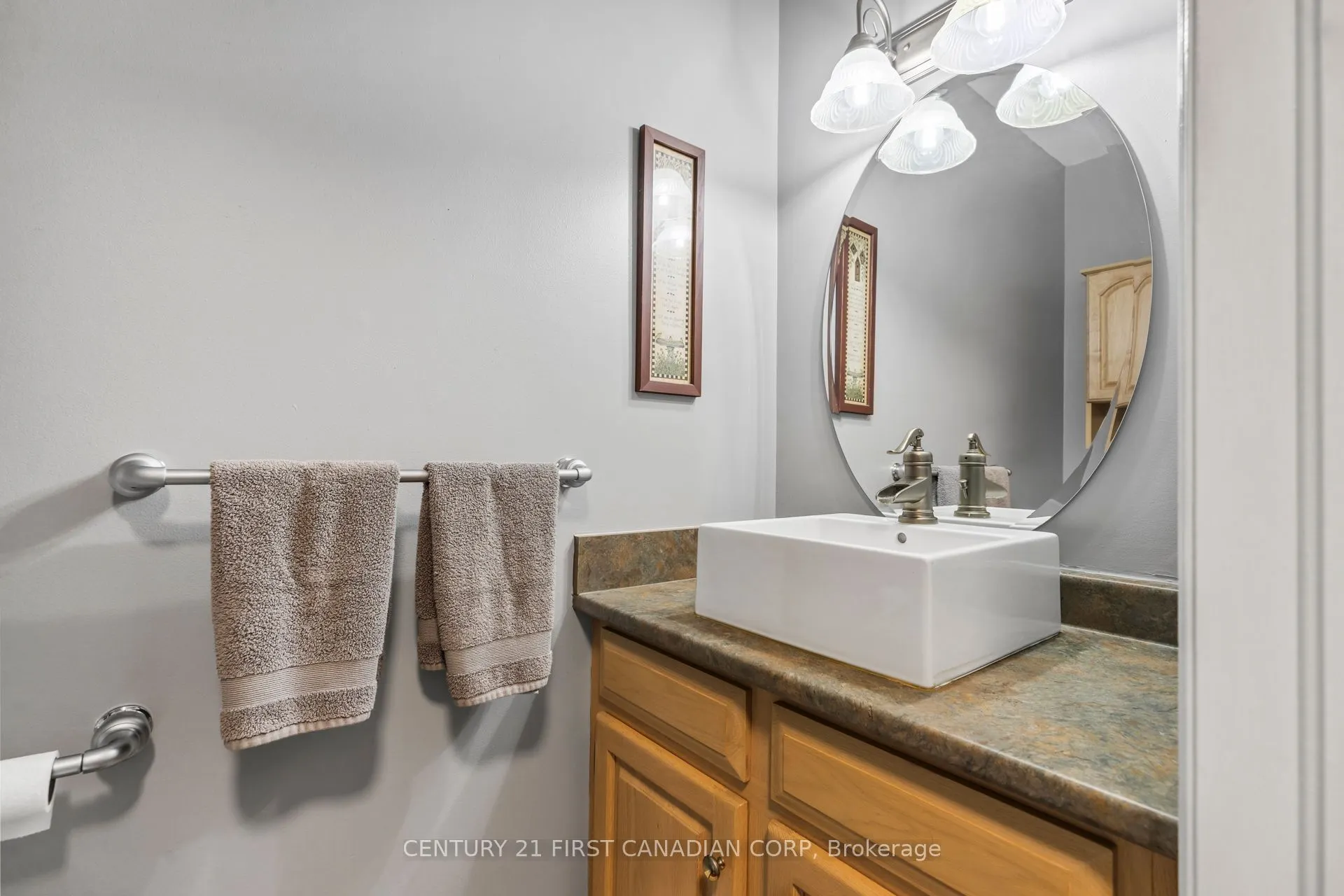 2 Longview Court