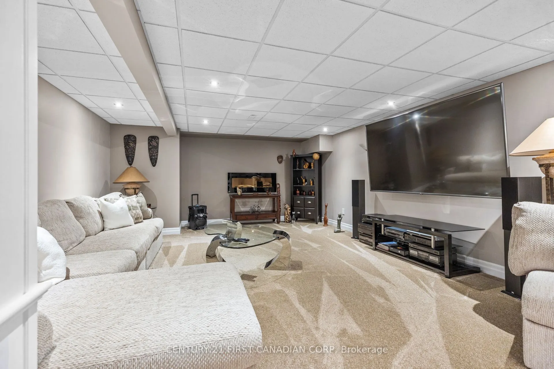 2 Longview Court