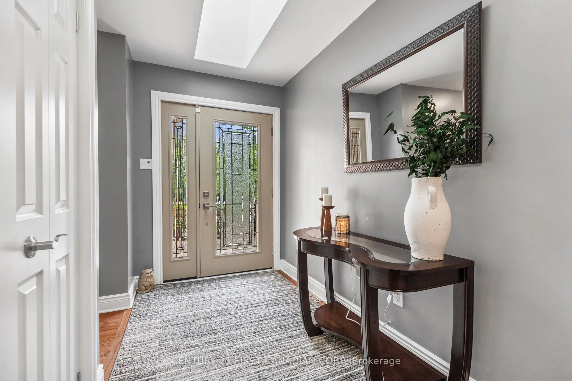 2 Longview Court
