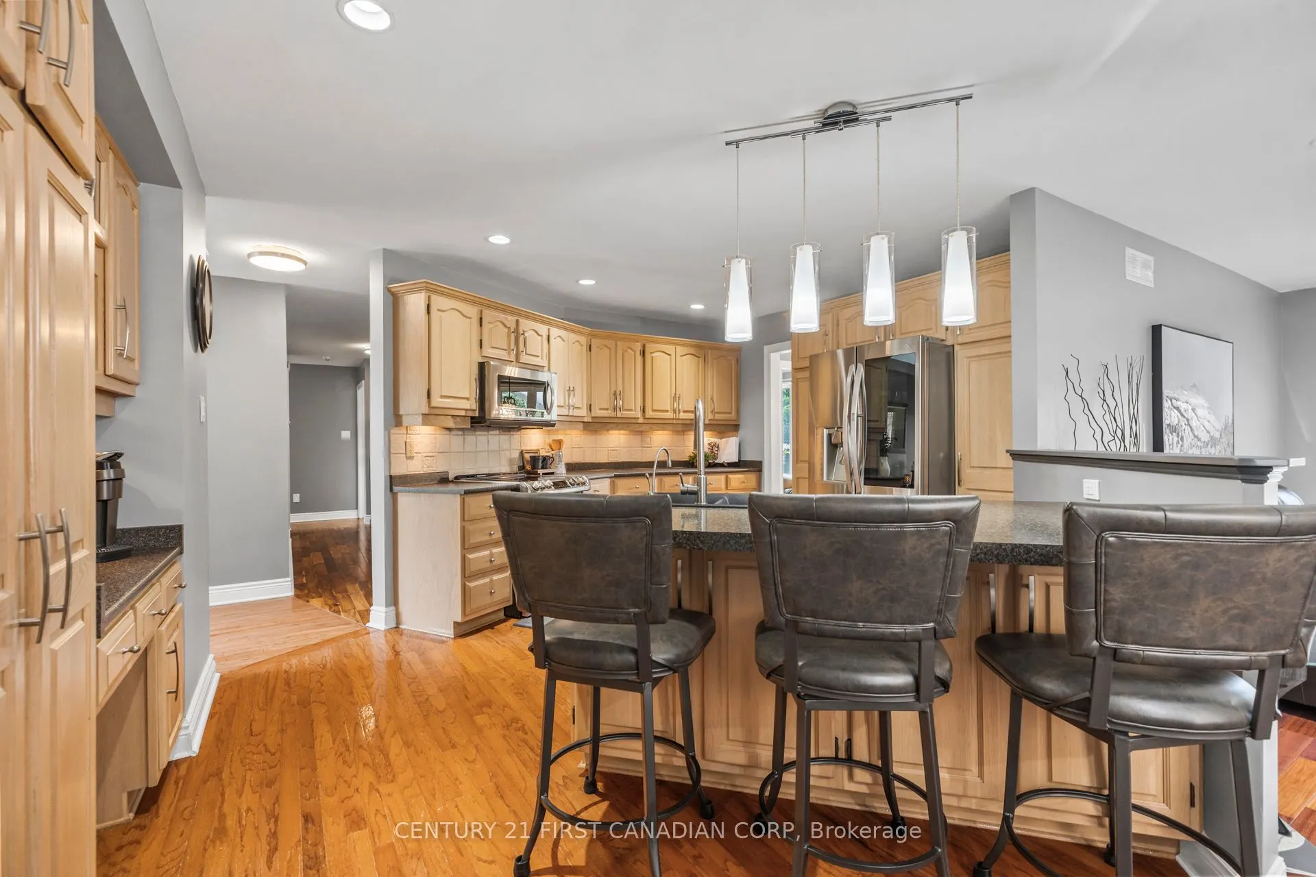 2 Longview Court