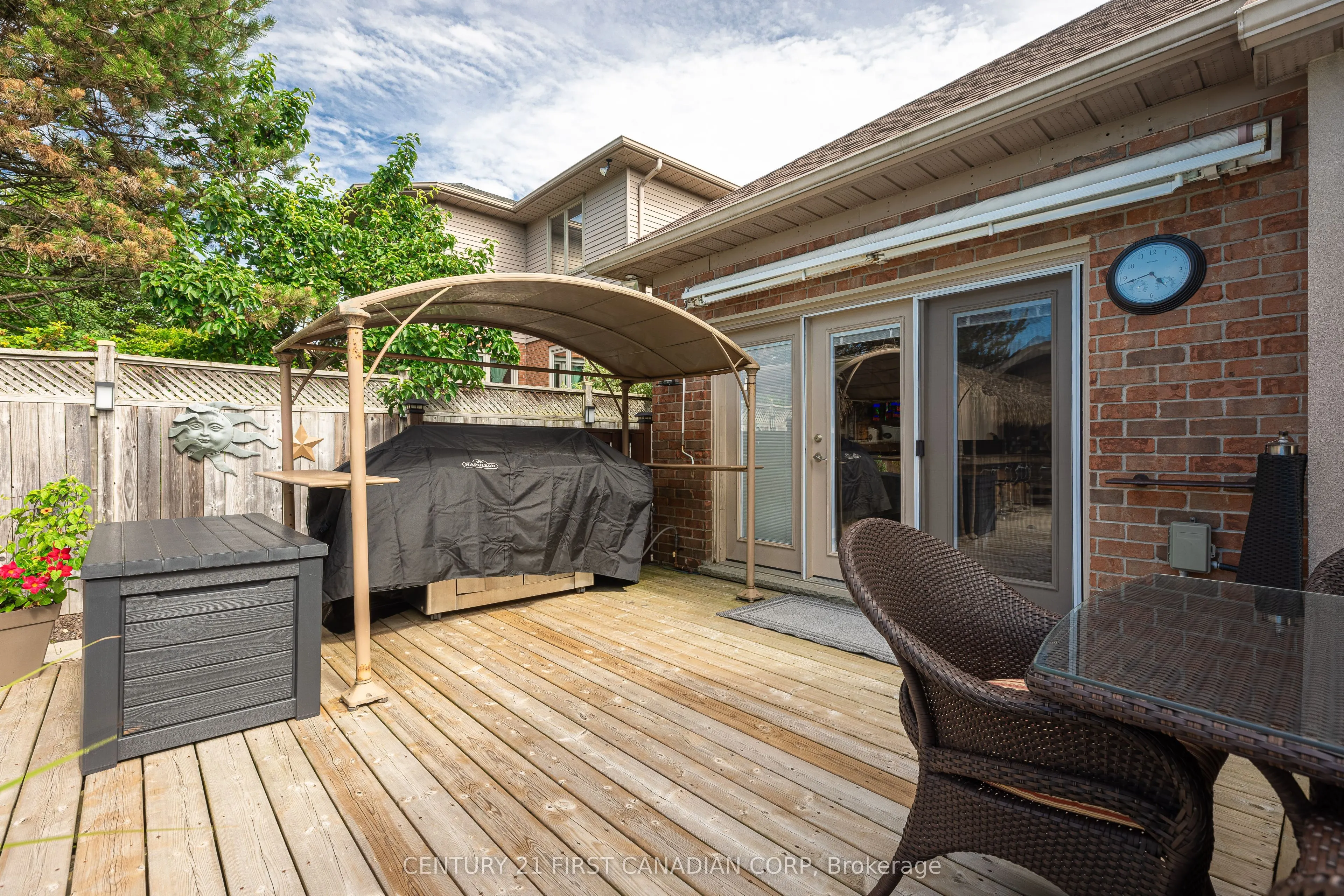 2 Longview Court