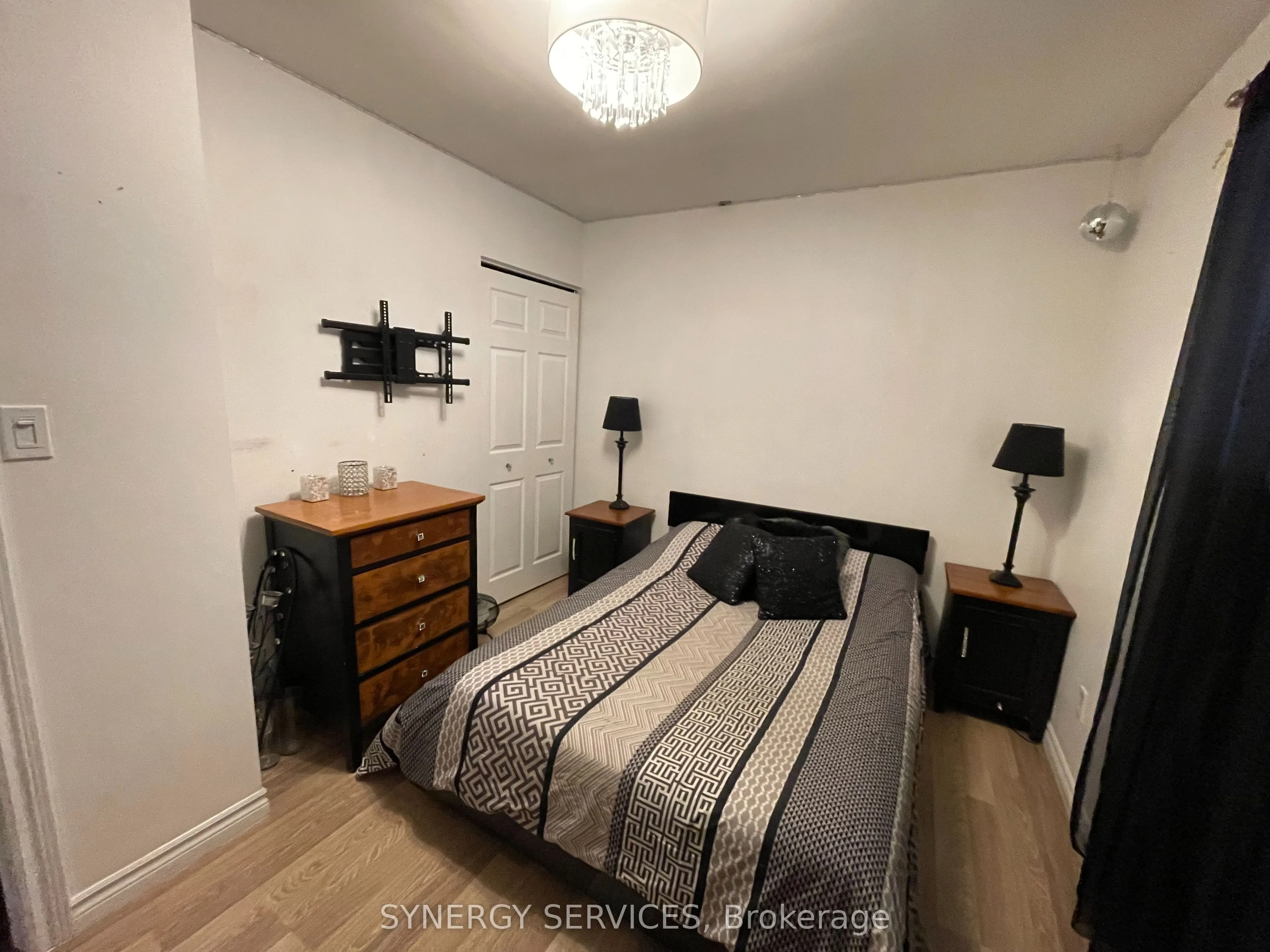34 Confederation Drive