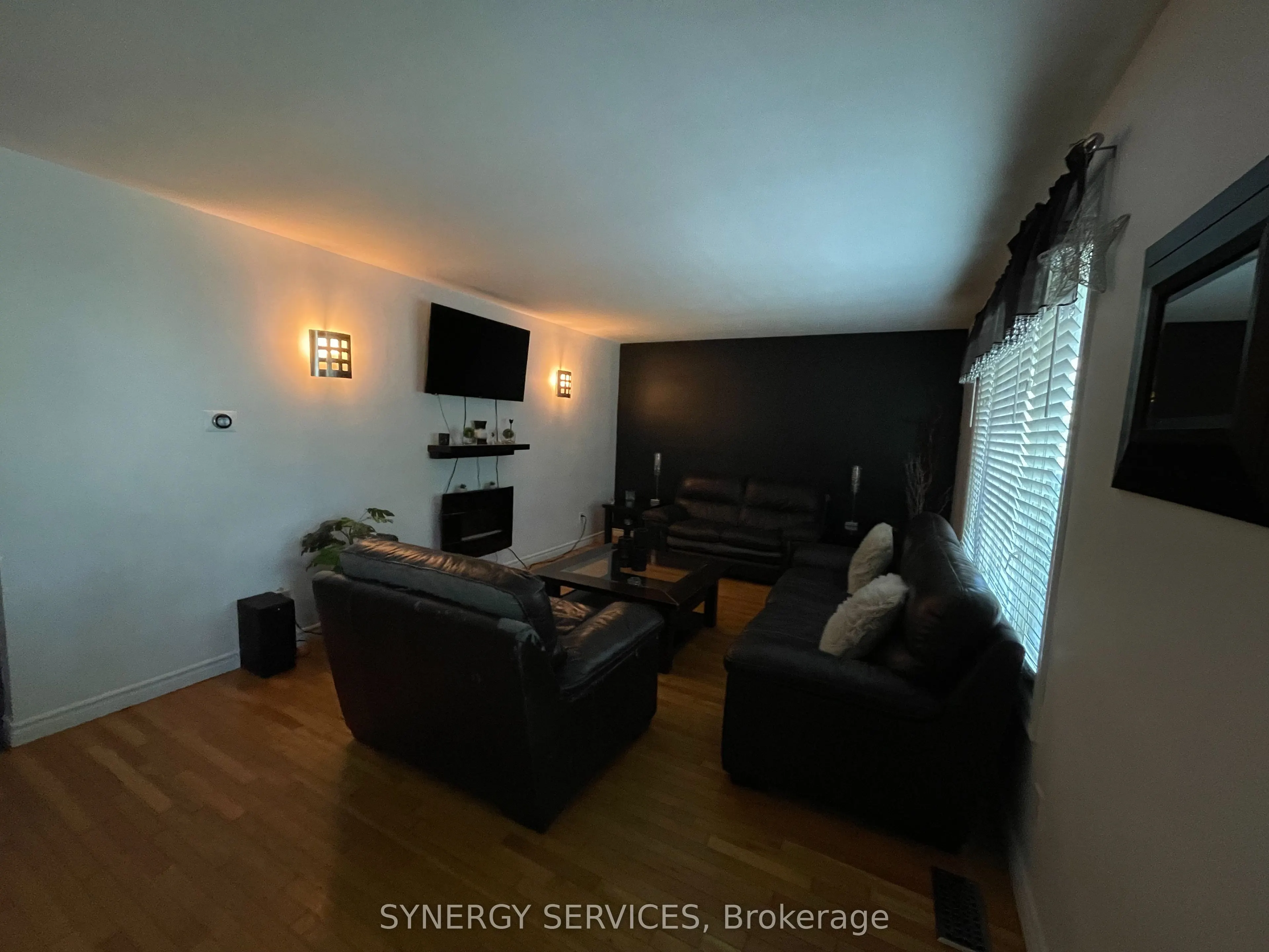 34 Confederation Drive