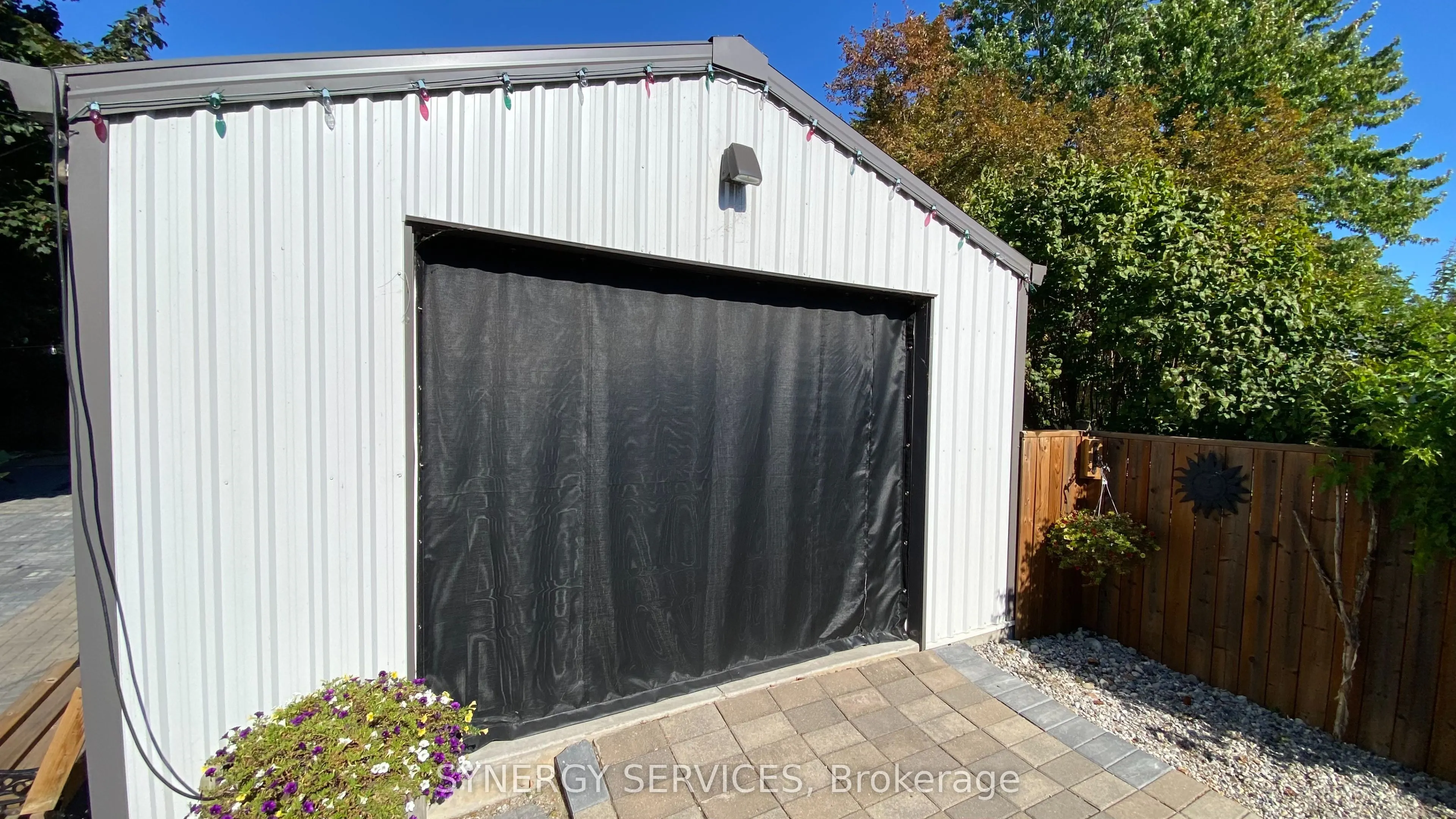 34 Confederation Drive