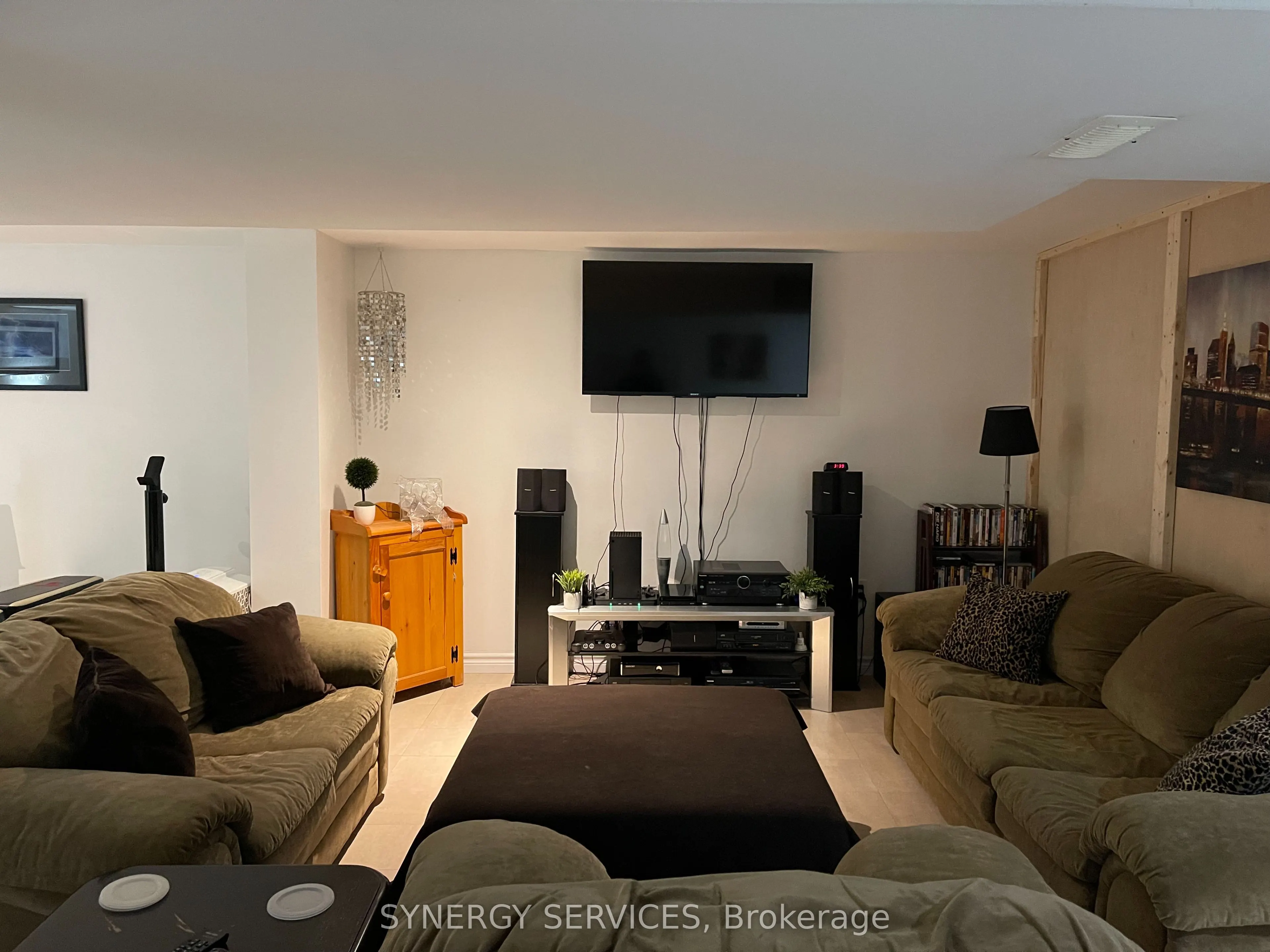 34 Confederation Drive