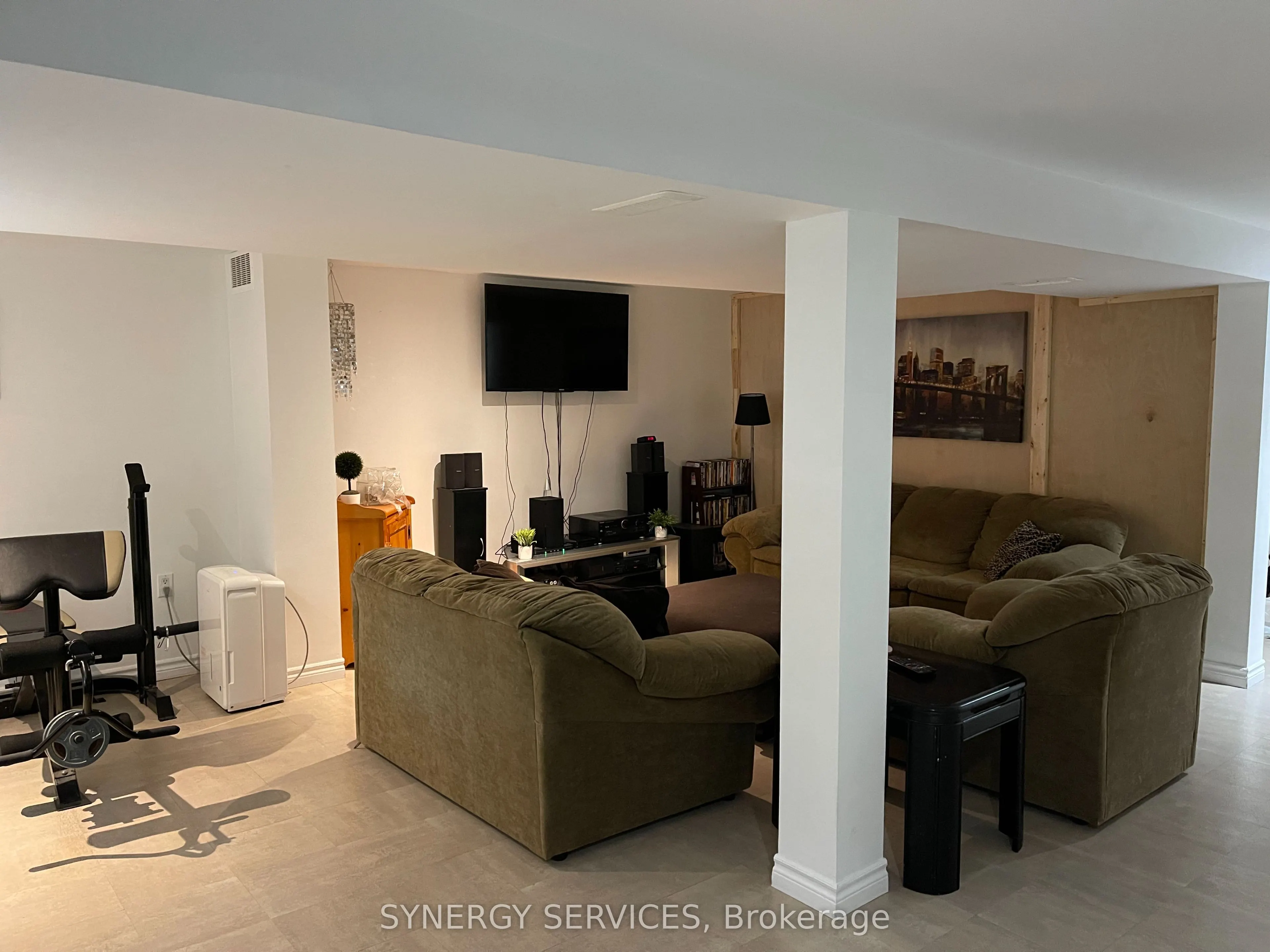 34 Confederation Drive
