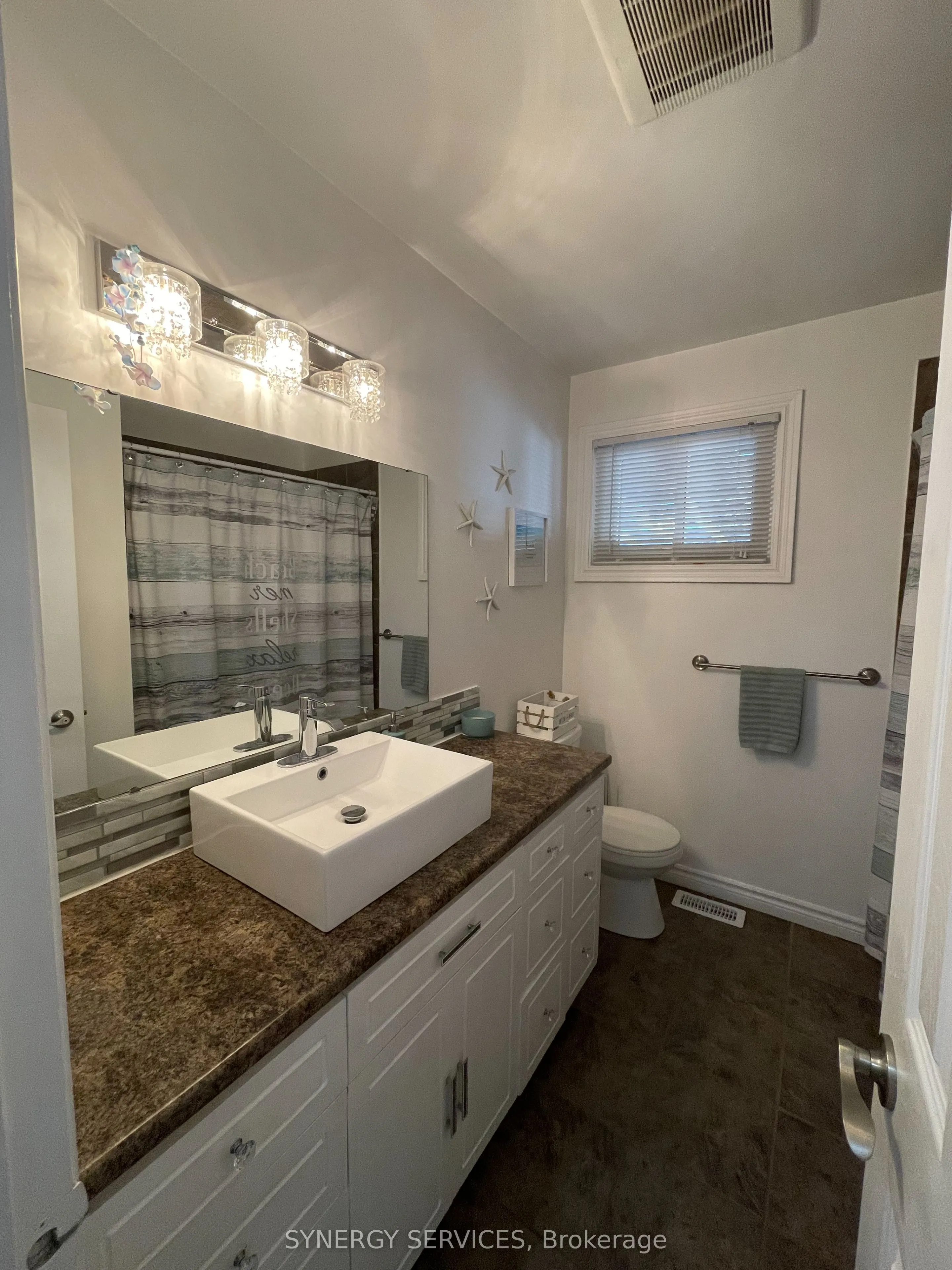 34 Confederation Drive