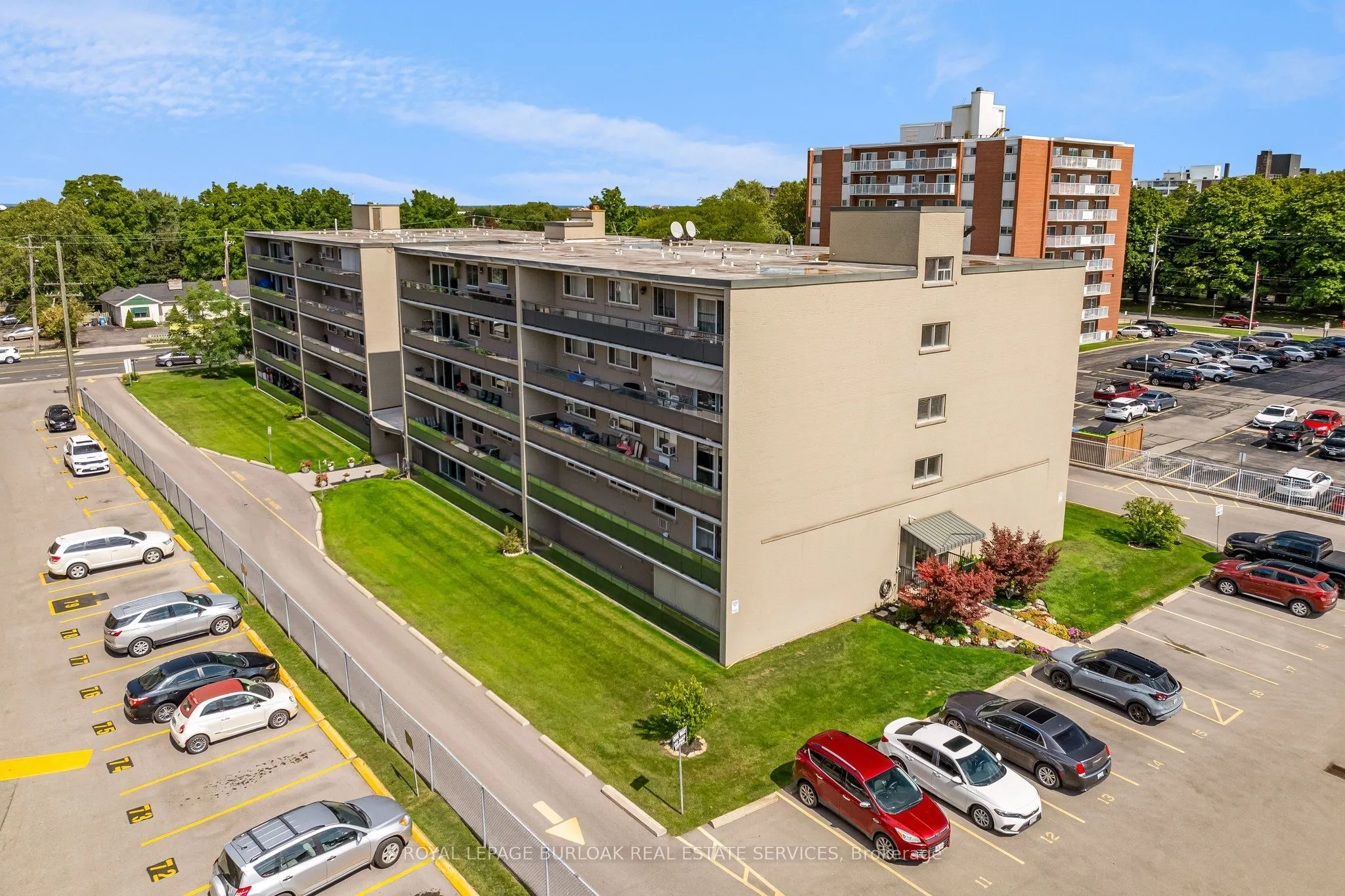 510 Queenston Road, #306