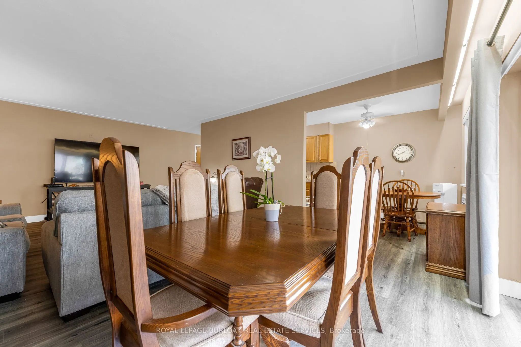 510 Queenston Road, #306