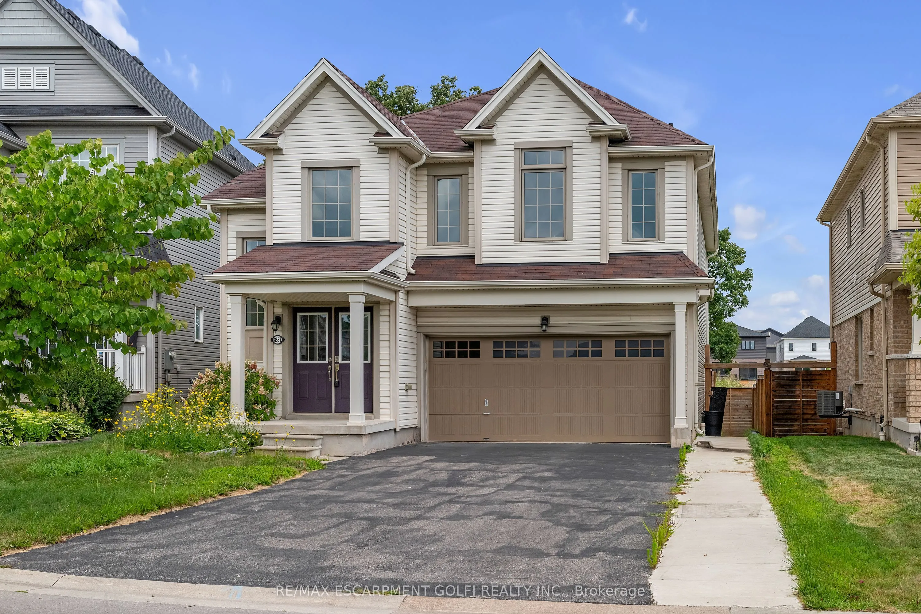 8561 DOGWOOD Crescent