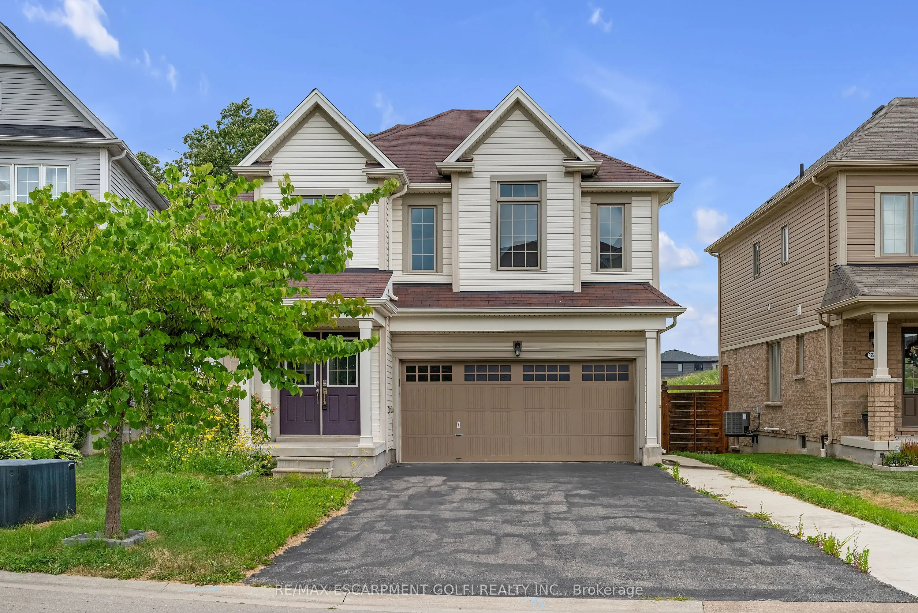 8561 DOGWOOD Crescent
